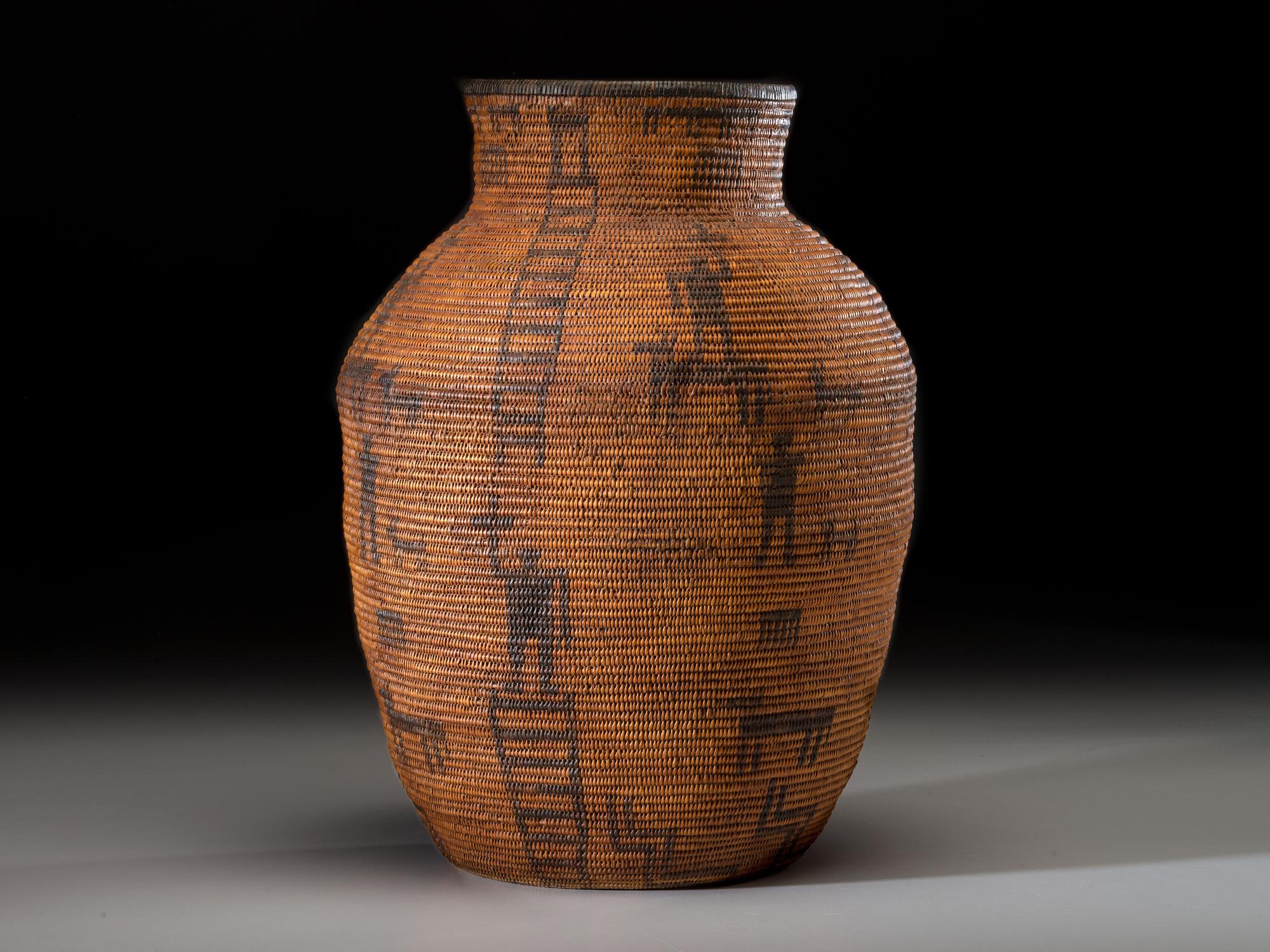 Apache Pictorial Olla