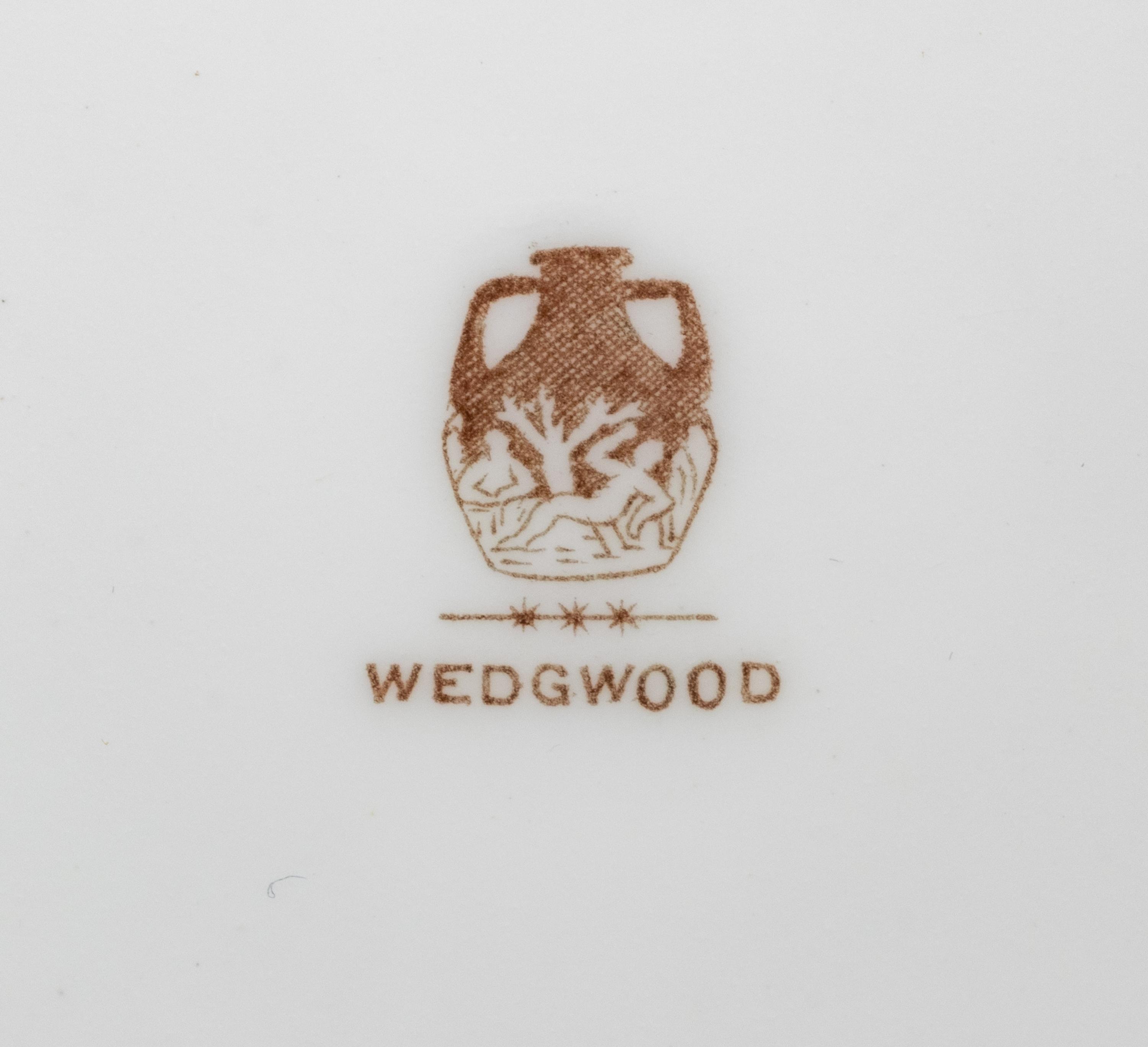 An E.J. Everard Signed Wedgwood Dessert Service with an Associated Set of Twelve Plates