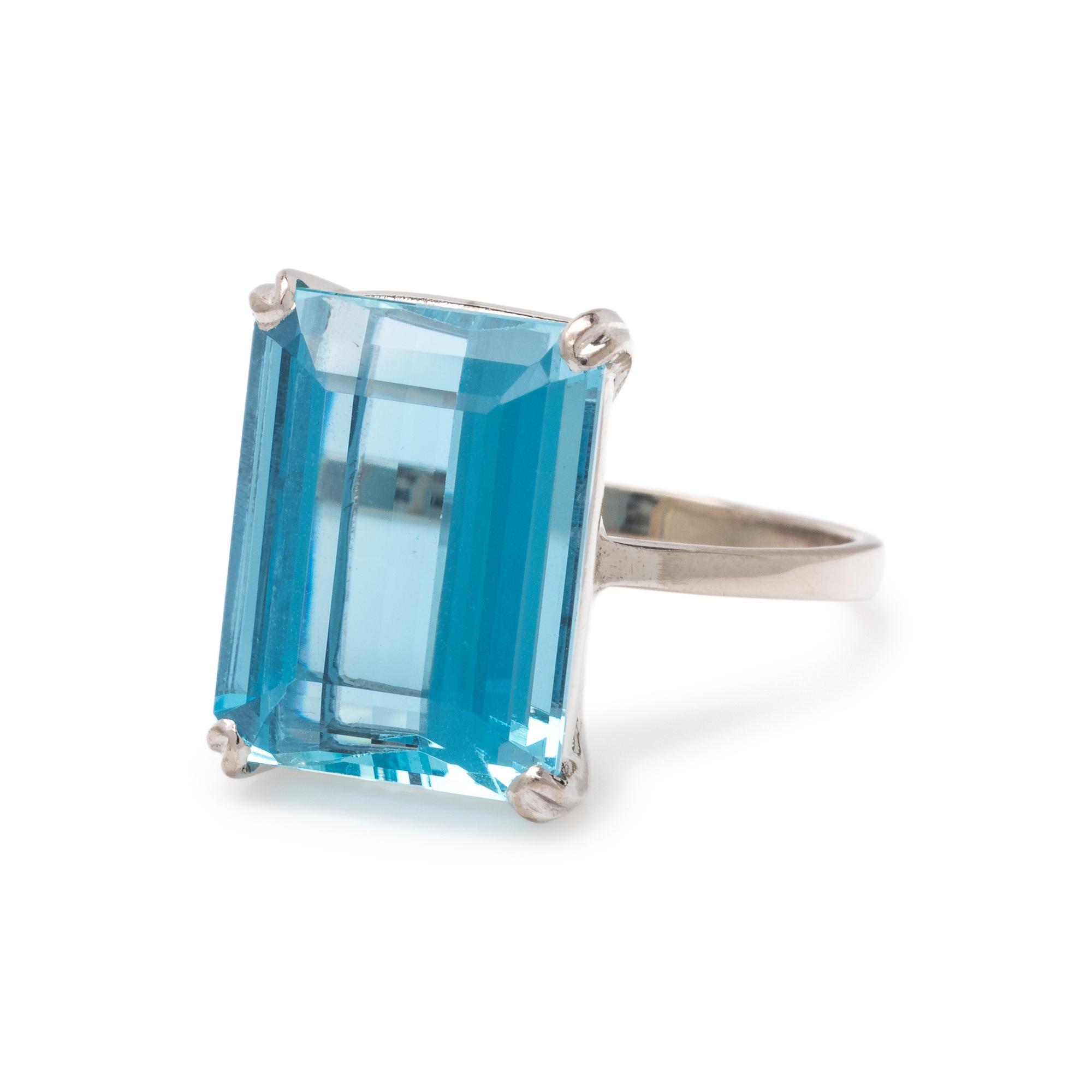 AQUAMARINE RING