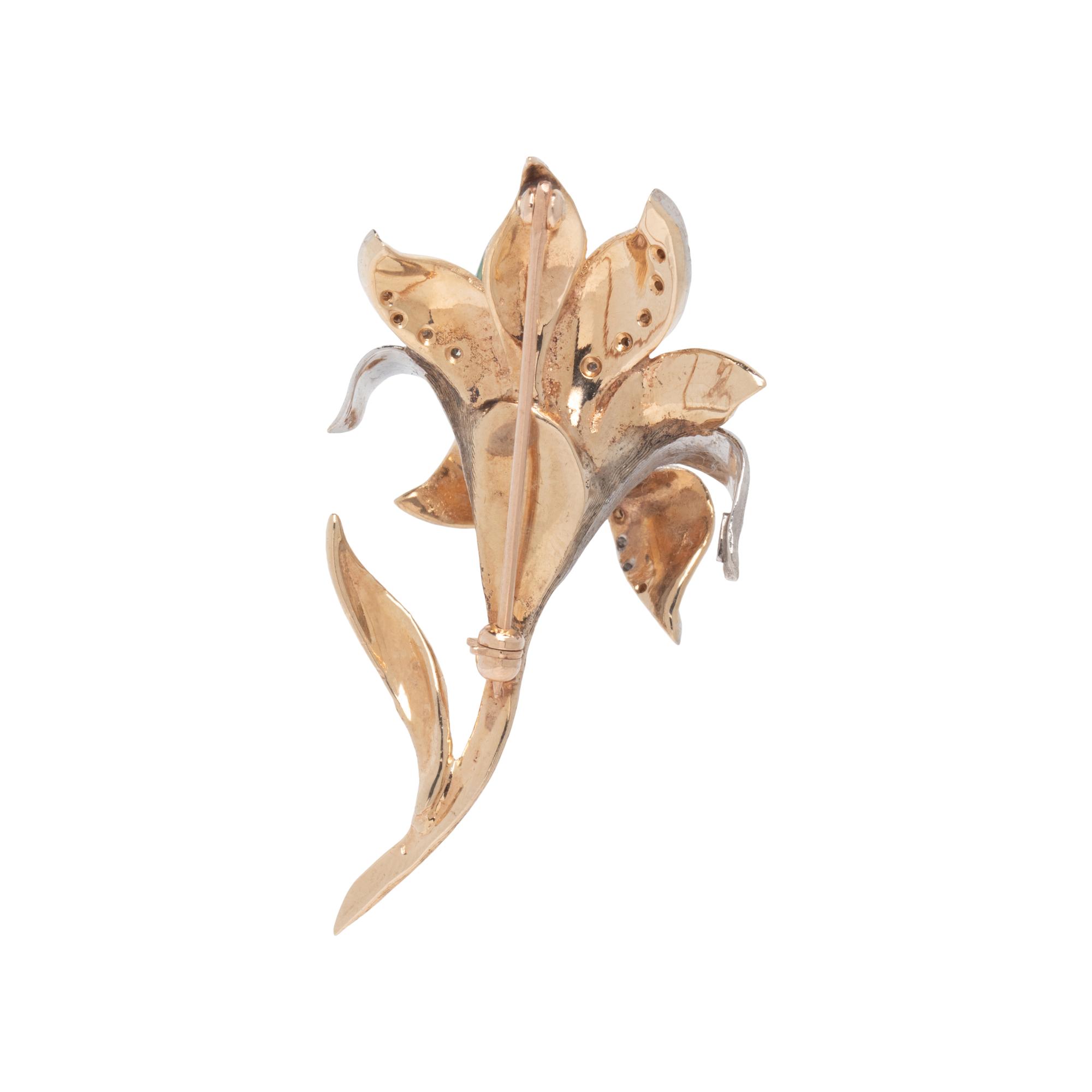 BICOLOR GOLD, JADE, AND DIAMOND FLOWER BROOCH