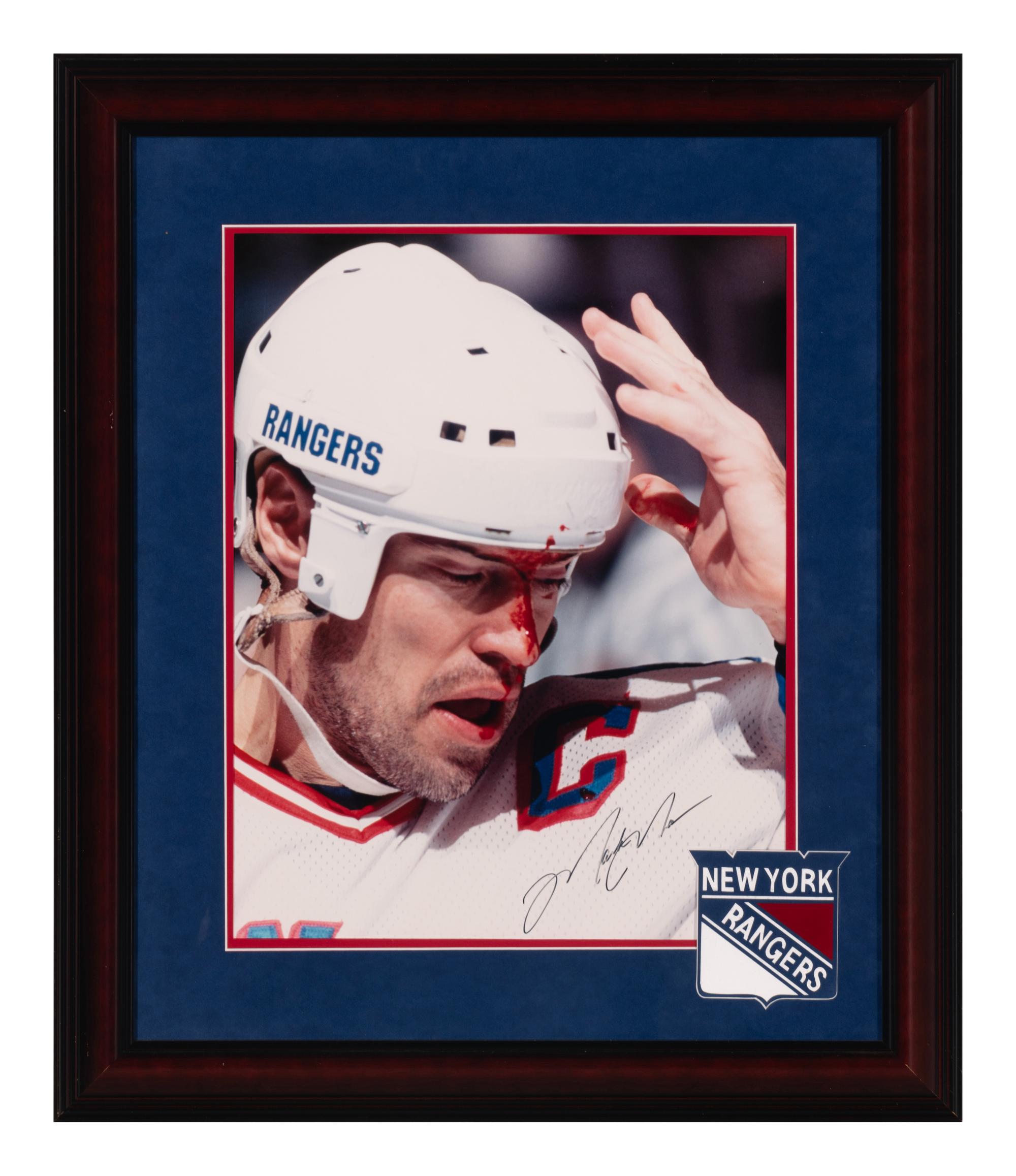 A Group of Hockey Hall of Fame Signed Autographs Featuring Wayne Gretzky and Mario Lemieux