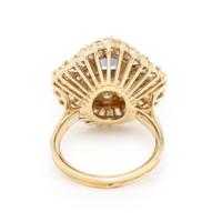 SAPPHIRE, DIAMOND, AND YELLOW GOLD BALLERINA RING