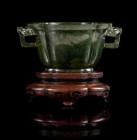 A Spinach Jade Double Handled Cup — 19TH CENTURY