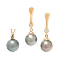 COLLECTION OF CULTURED TAHITIAN PEARL AND DIAMOND JEWELRY