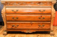 A French Provincial Style Chest of Drawers Height 34 x width 51 3/4 x depth 20 inches. — 20TH CENTURY