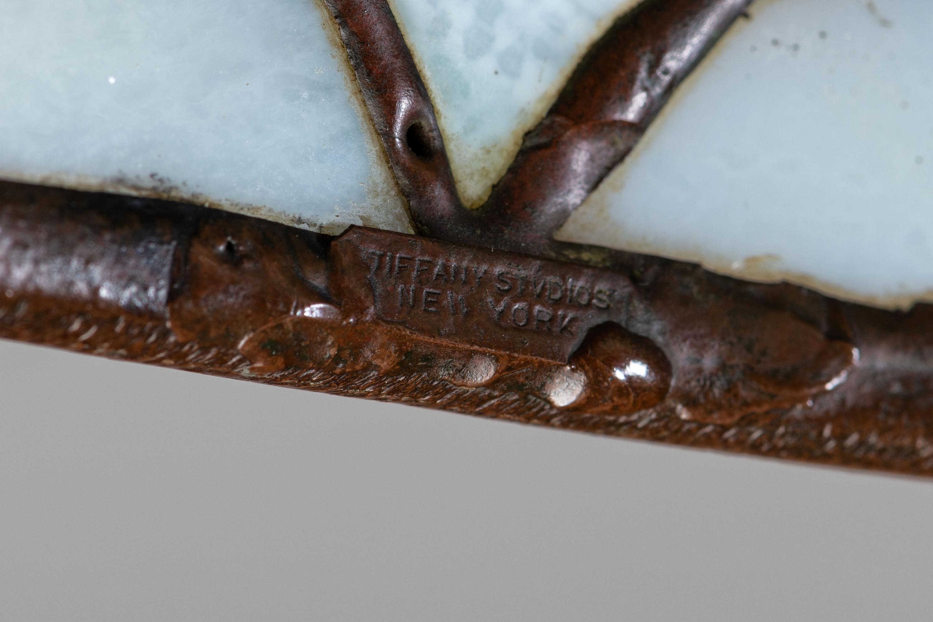 Bellflower Lamp