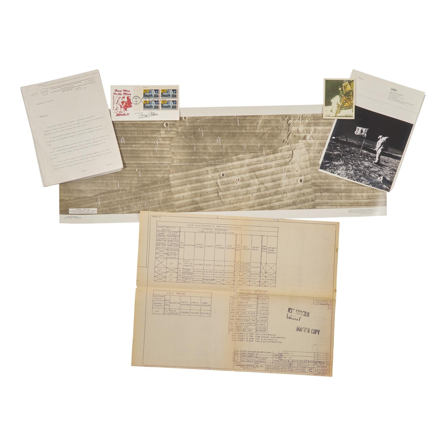 [Space] Group of 6 Items Related to the Apollo 11 Moon Landing