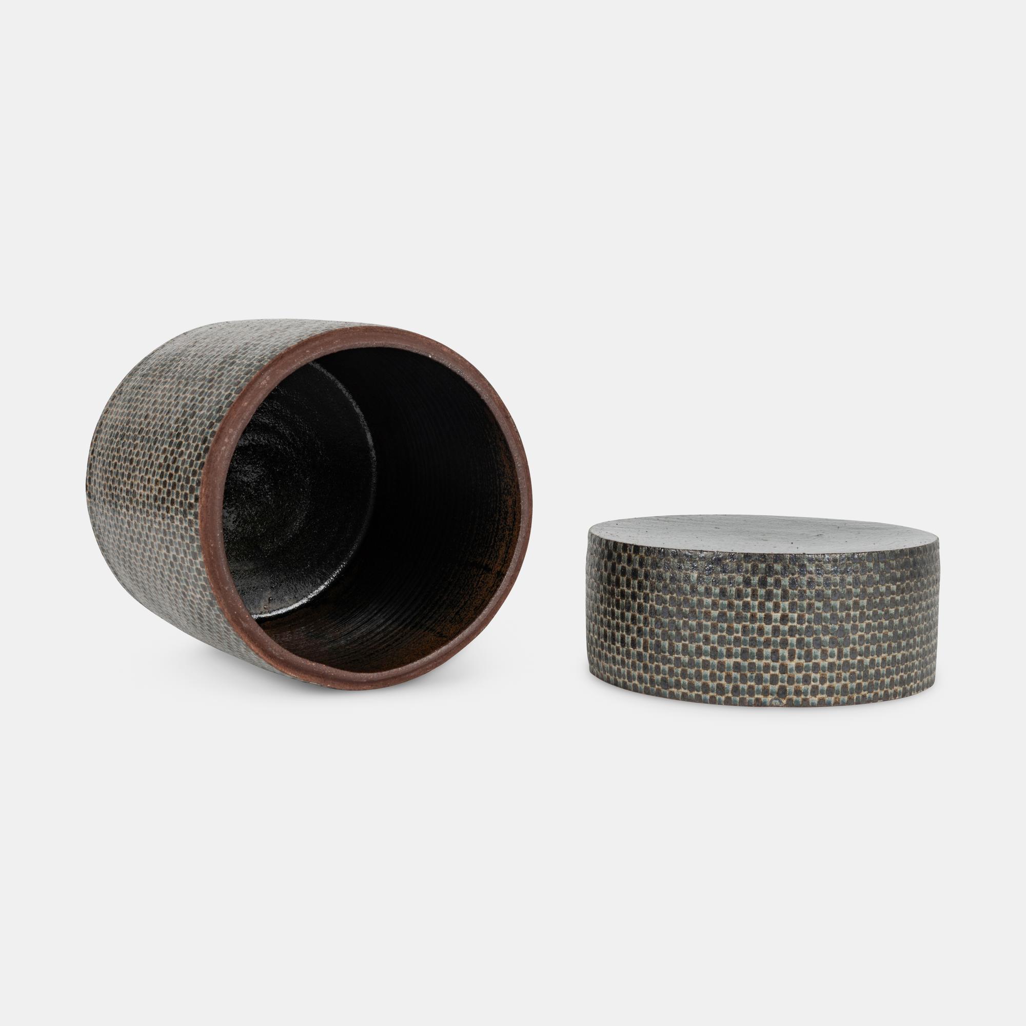Lidded Cylindrical Vase, 1996