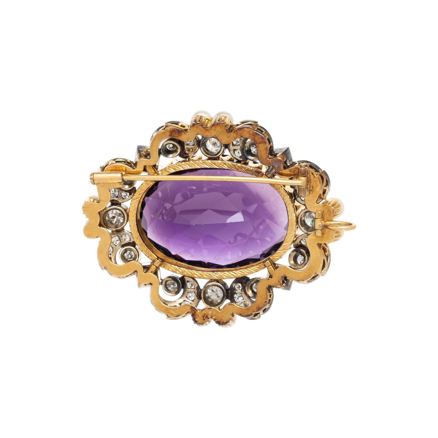AMETHYST, CULTURED PEARL, AND DIAMOND BROOCH/PENDANT