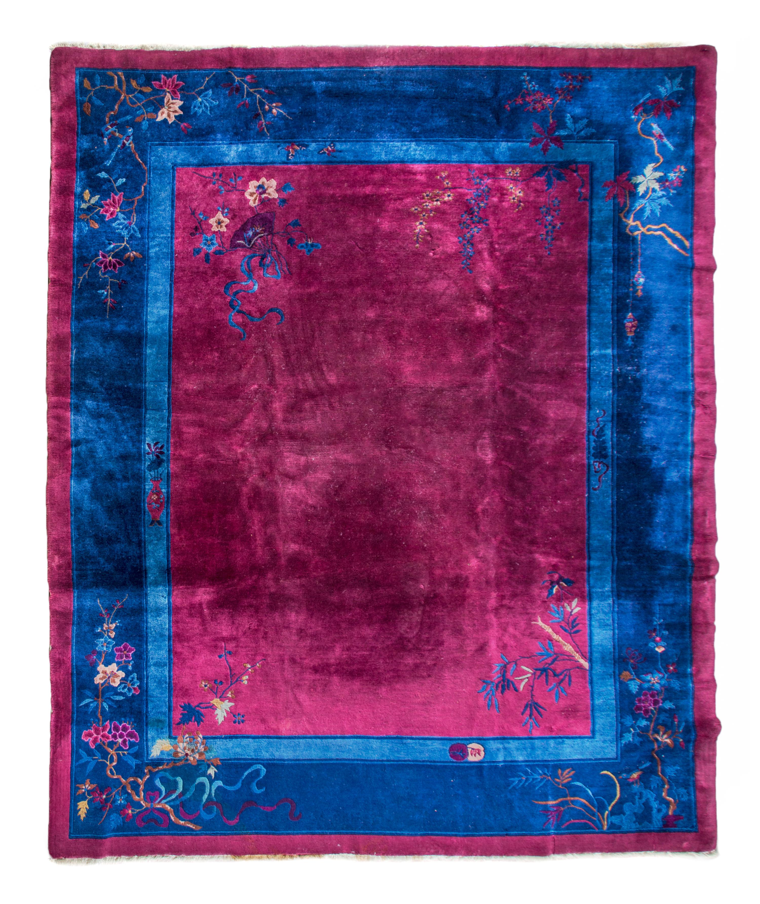 A Chinese Wool Rug — FIRST HALF 20TH CENTURY