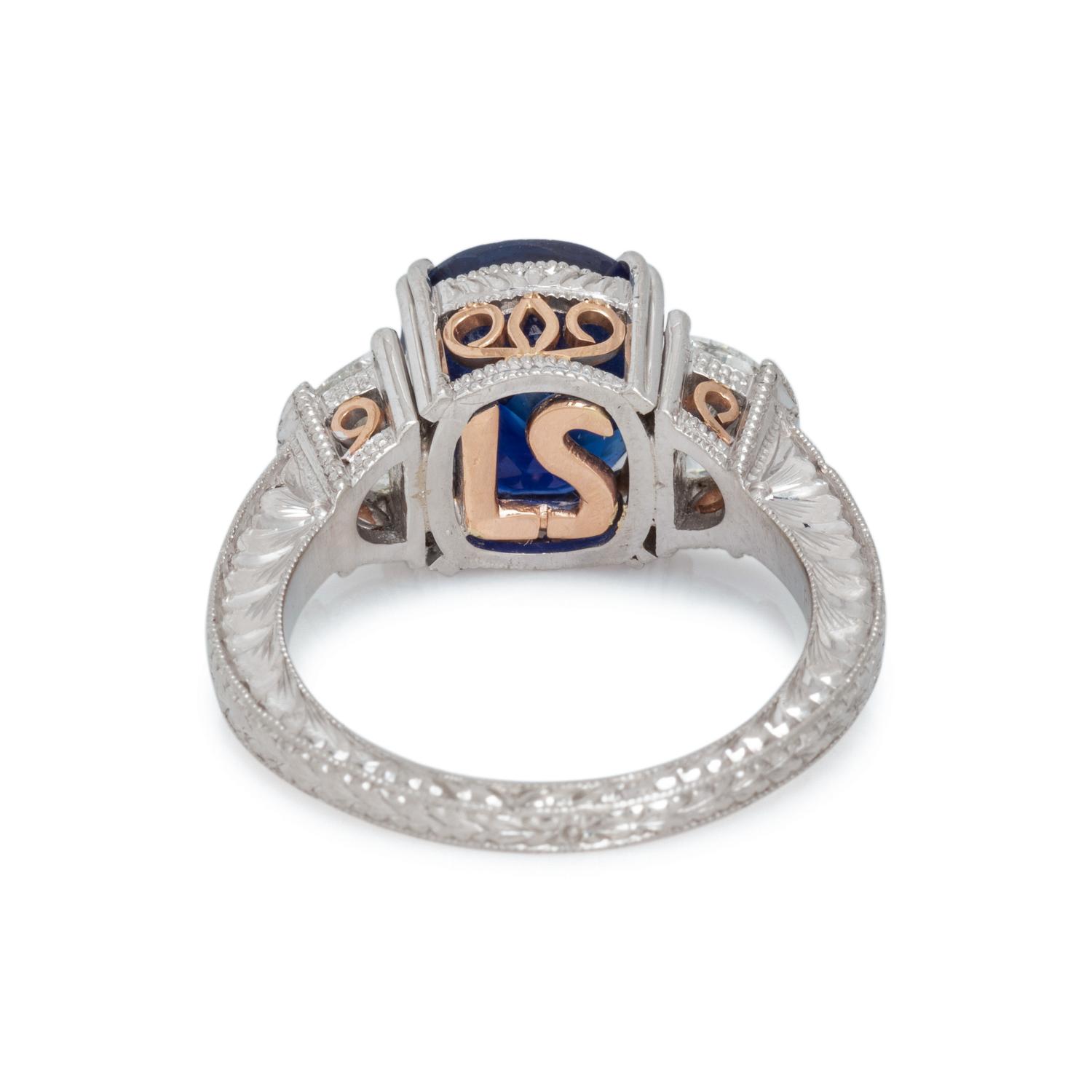 SAPPHIRE AND DIAMOND RING