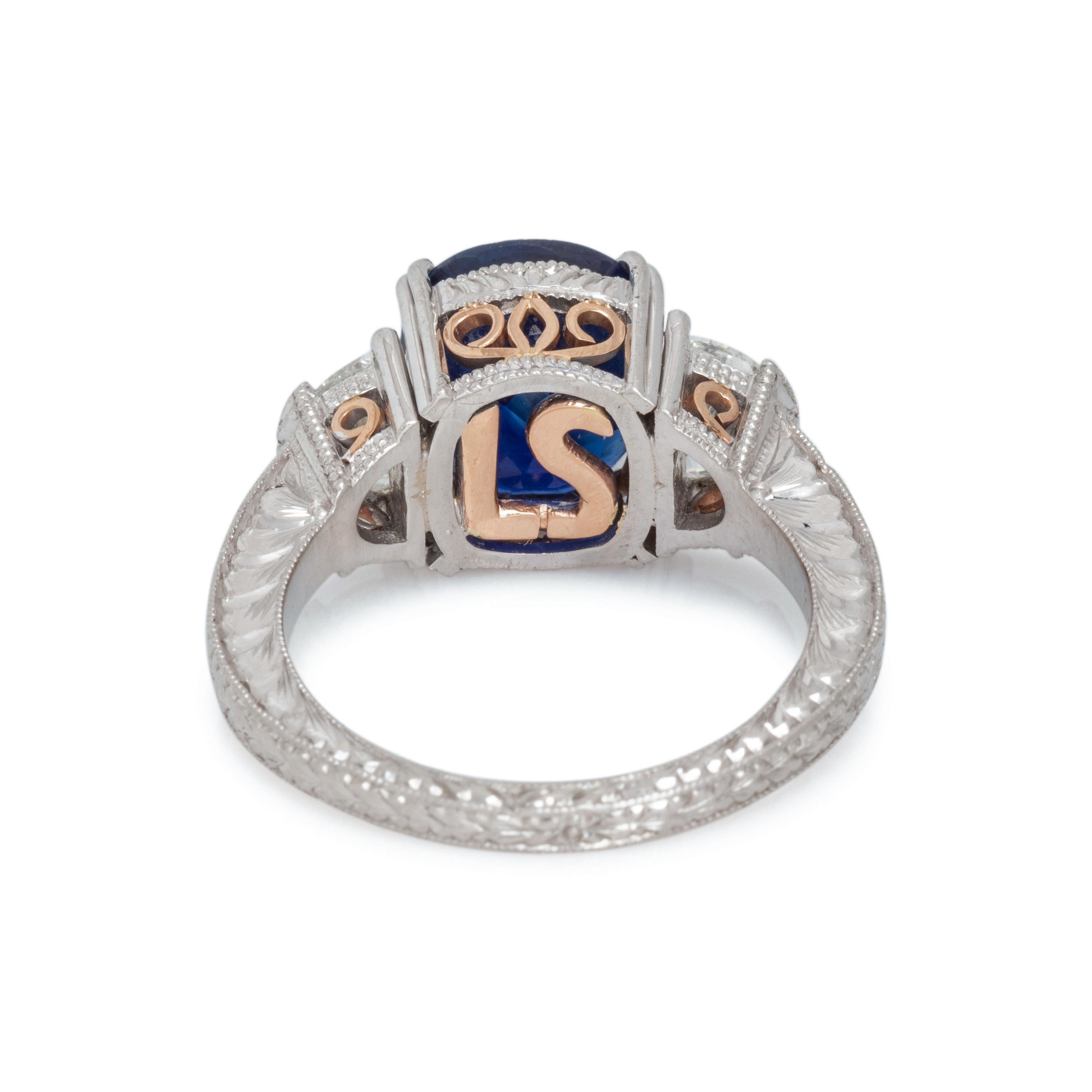 SAPPHIRE AND DIAMOND RING