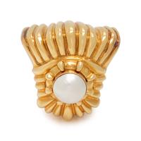 YELLOW GOLD AND PEARL SET