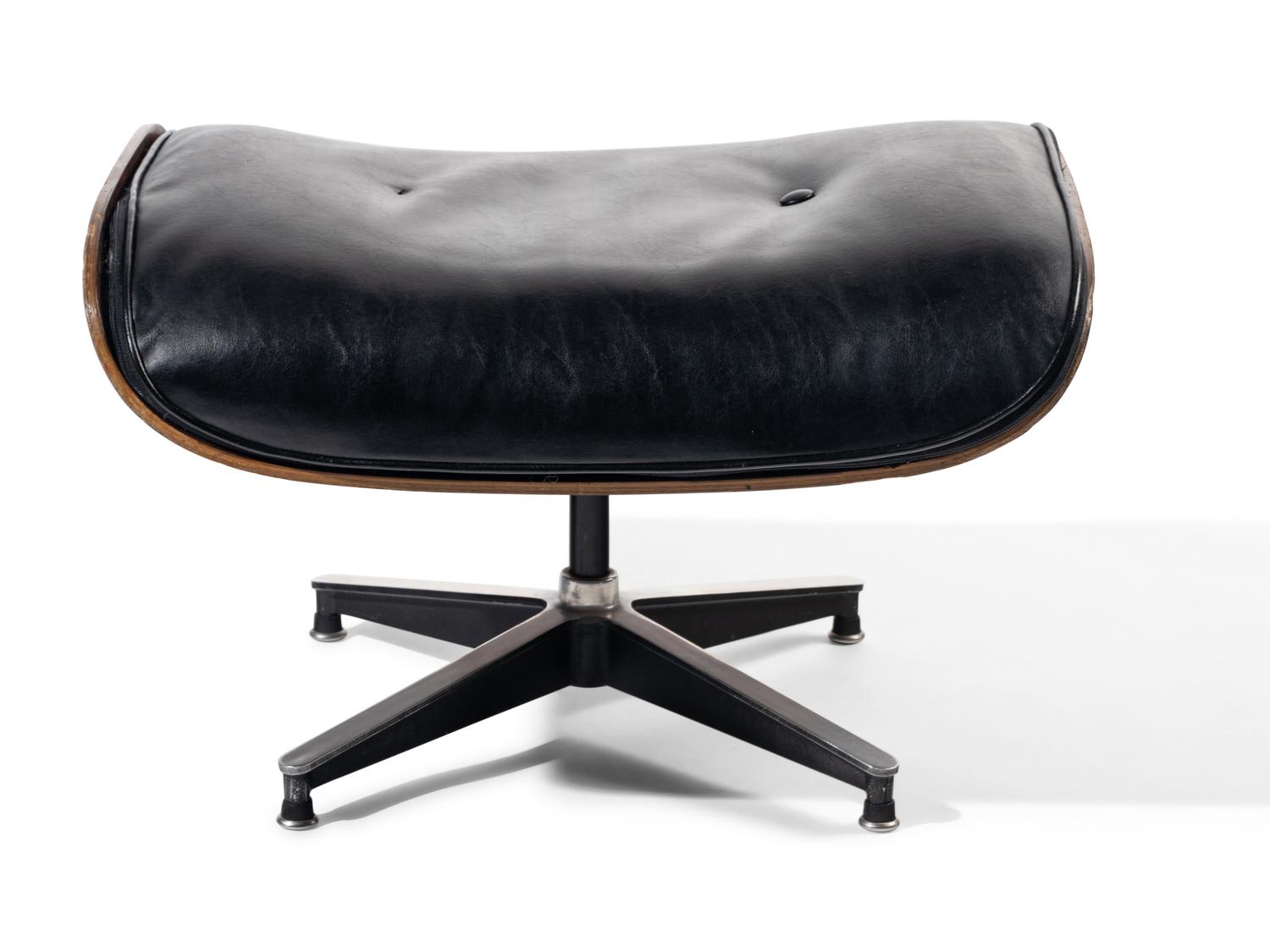 Lounge Chair and Ottoman, model 670/671 Herman Miller, USA