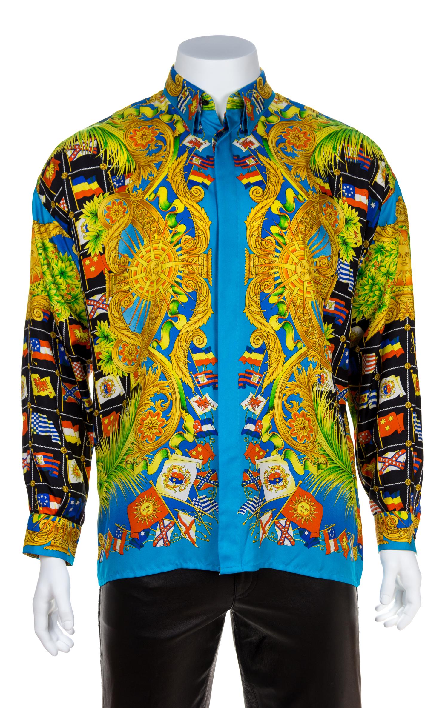 A Gianni Versace Silk Print Shirt, Size 50.