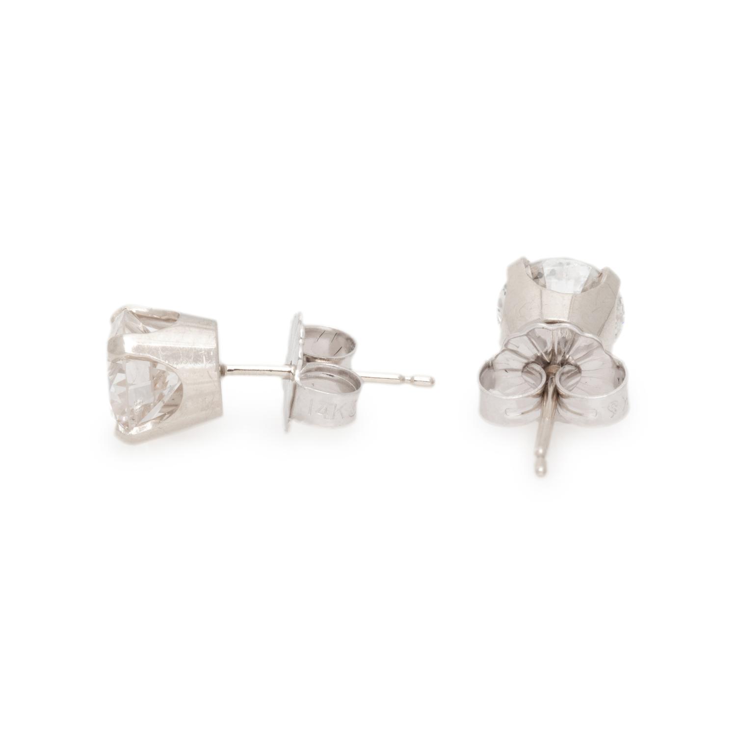 DIAMOND STUD EARRINGS