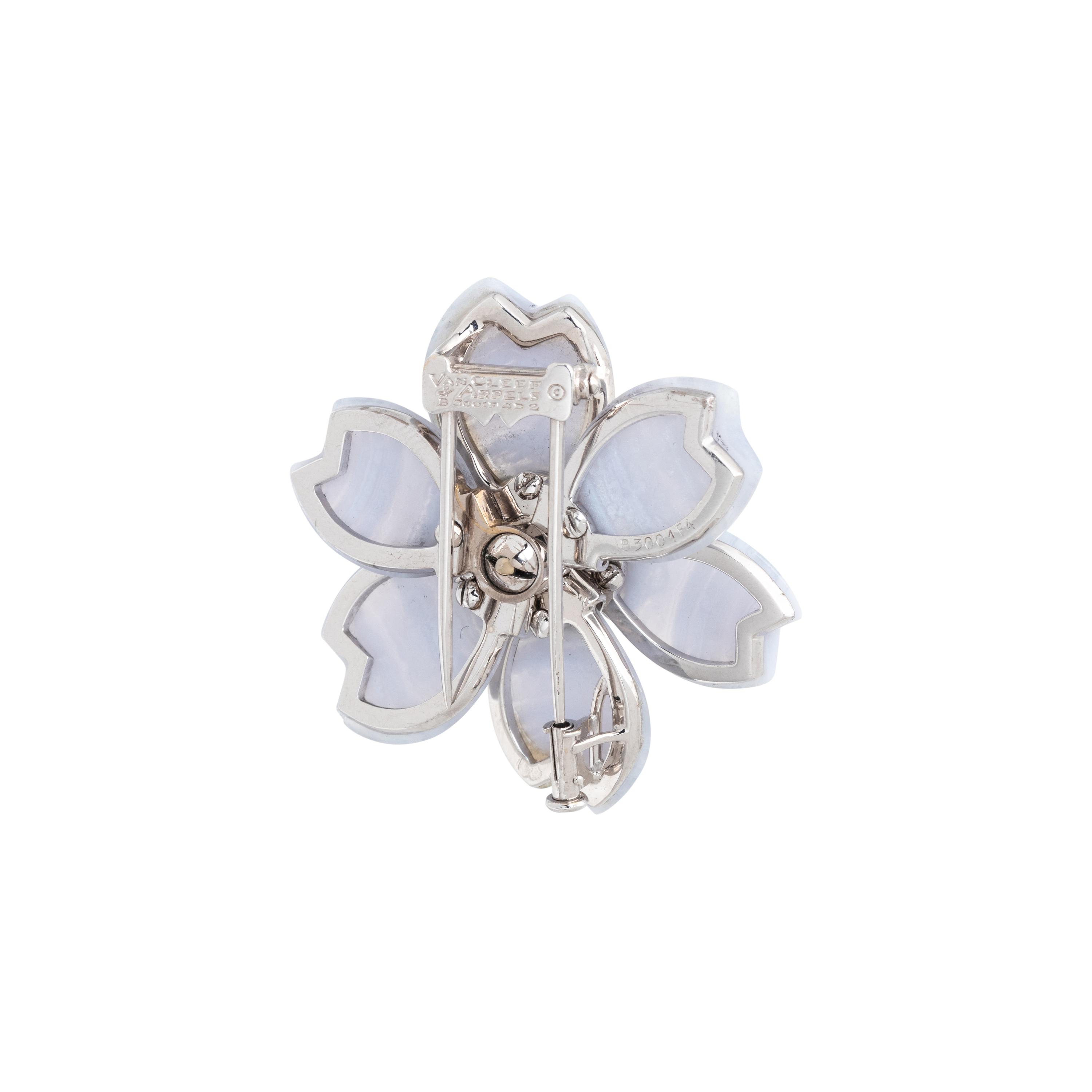 VAN CLEEF & ARPELS, LAVENDER AGATE AND DIAMOND 'ROSE DE NÖEL' BROOCH