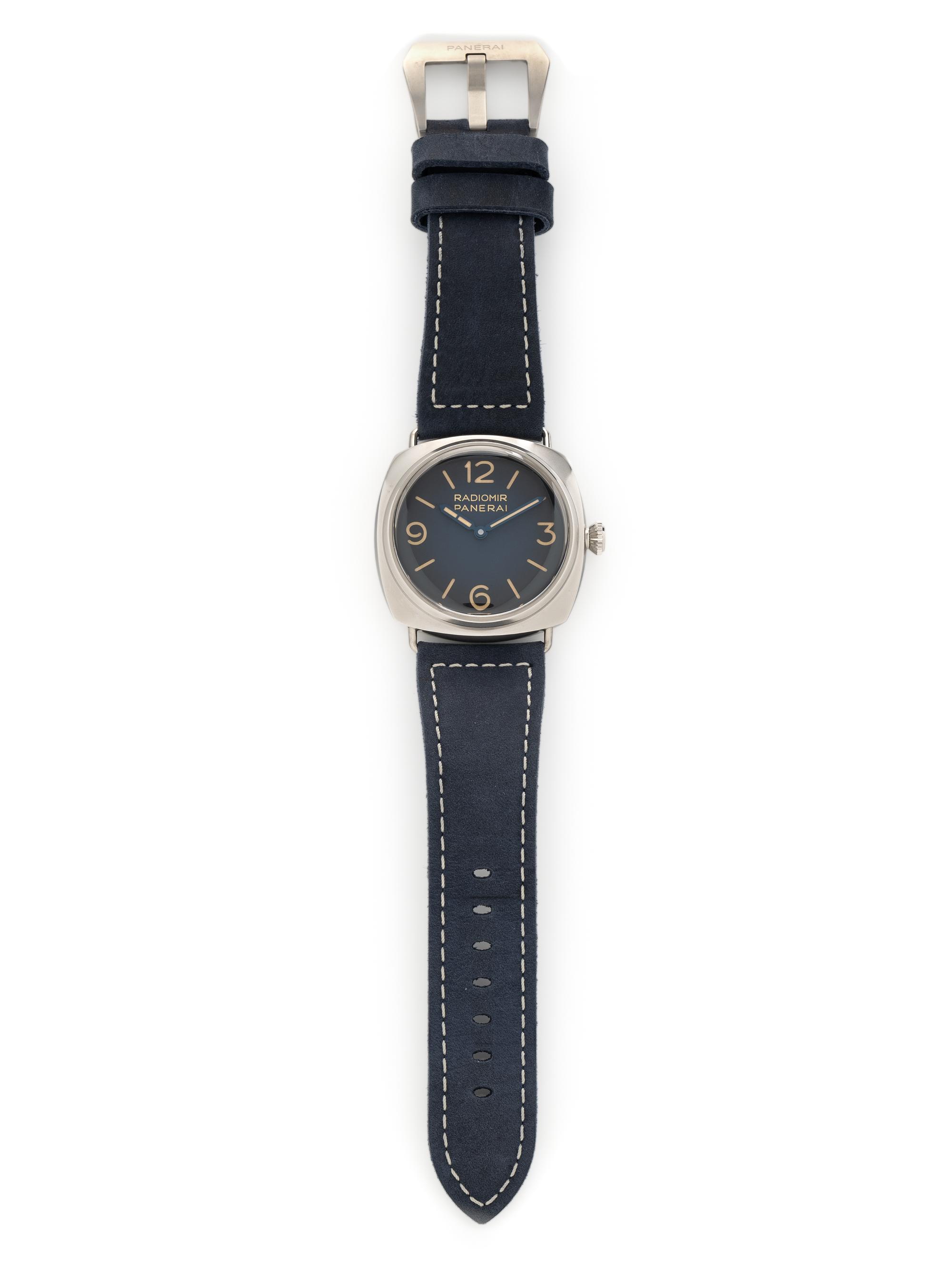 PANERAI, REF. PAM01335 STAINLESS STEEL 'RADIOMIR TRE GIORNI' WATCH, BOX & PAPERS