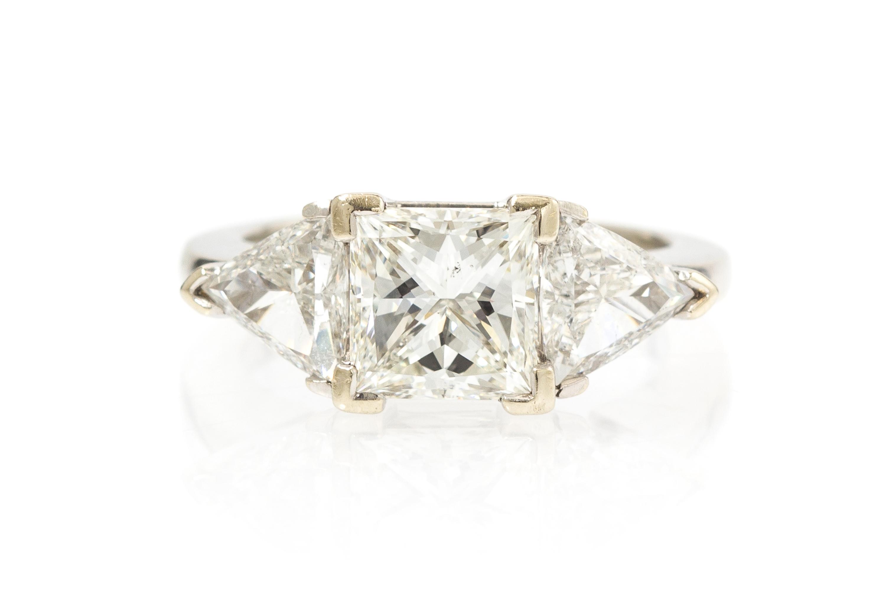 A 14 Karat White Gold and Diamond Ring, 3.10 dwts.