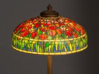 Tulip Floor Lamp with Piano Base