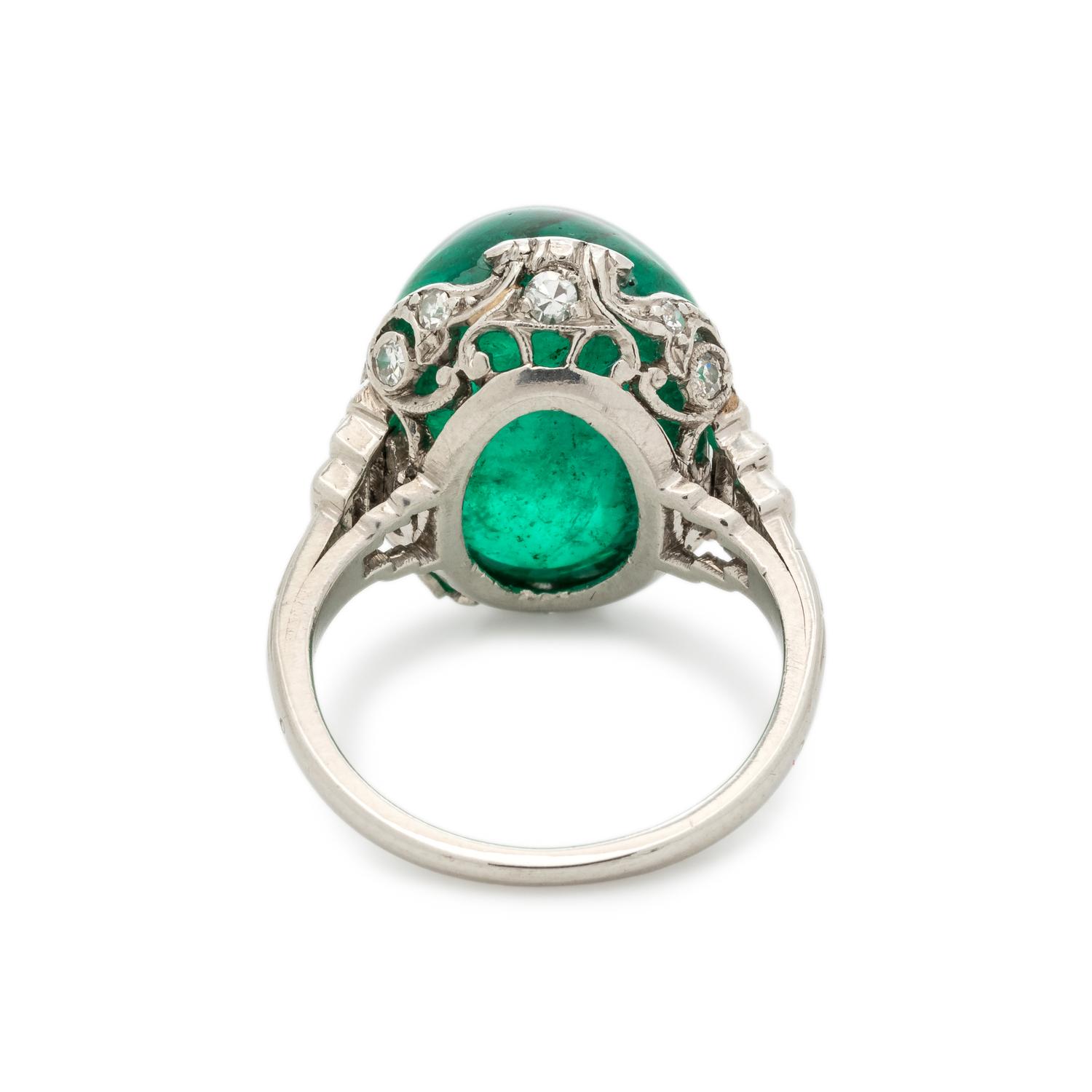 ART DECO, EMERALD AND DIAMOND RING