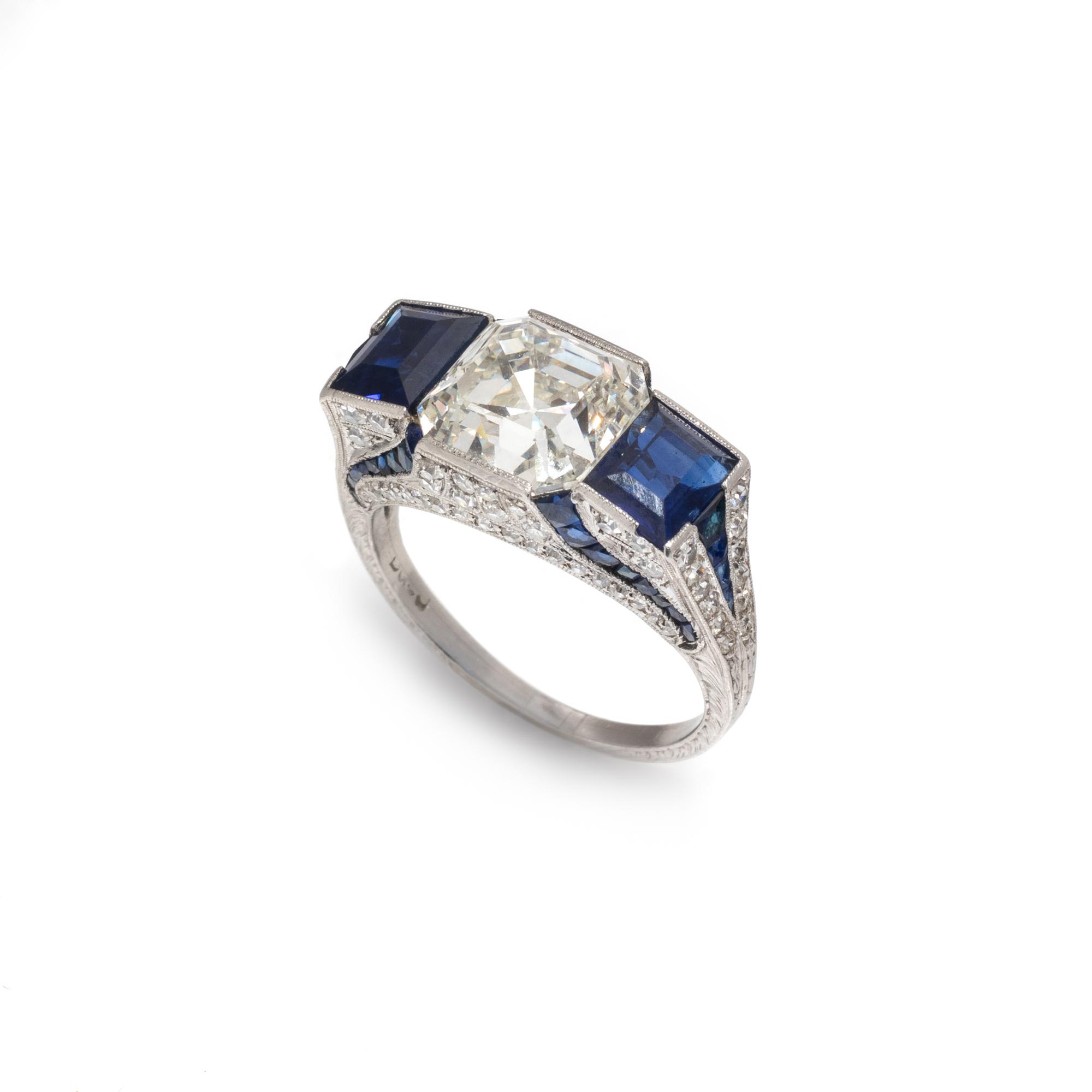 ART DECO, DIAMOND AND SAPPHIRE RING