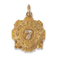 [Militaria] Group of 13 pinbacks and medals for service with the 7th N.Y. National Guard, including 10K gold charm