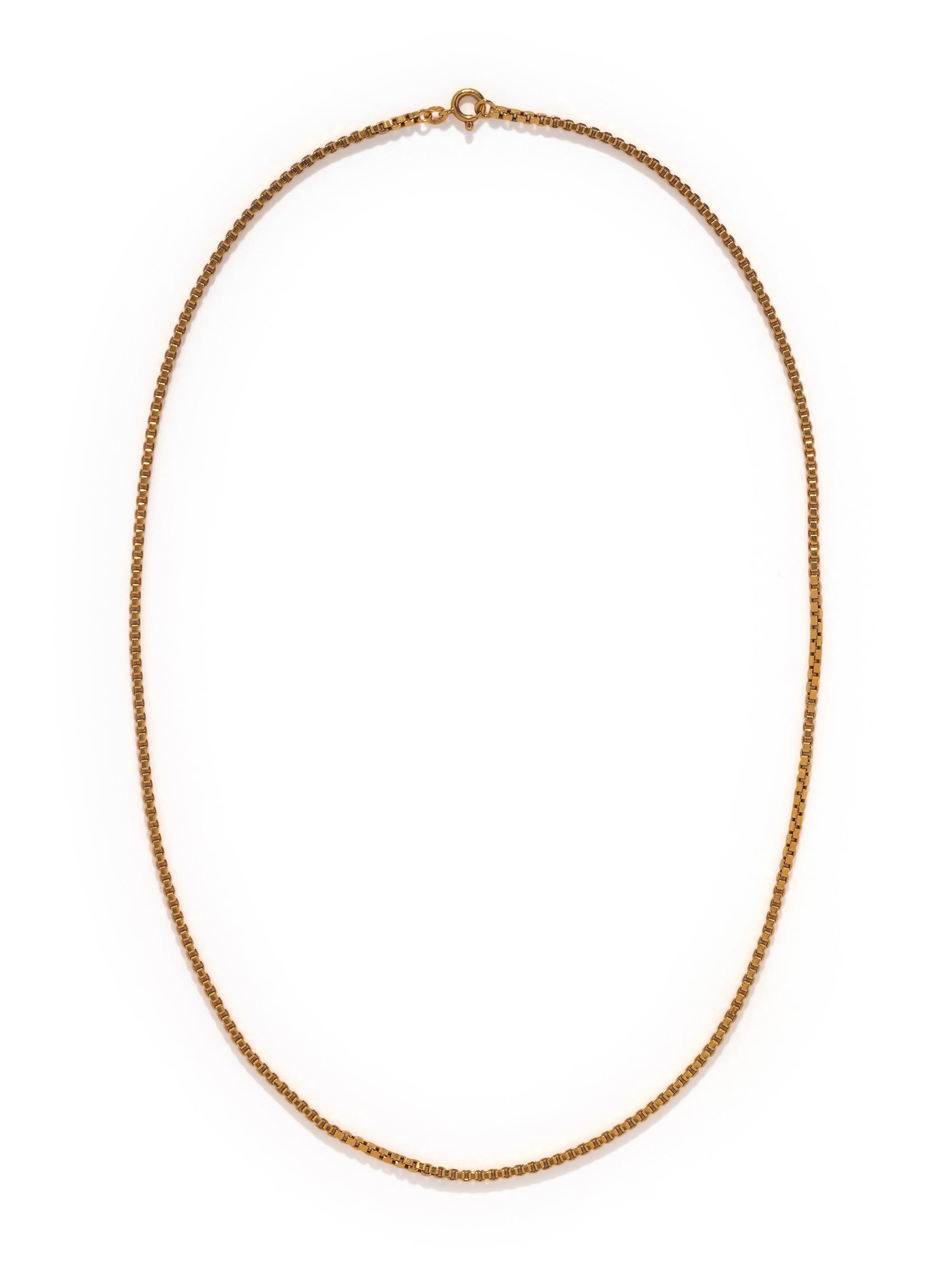 COLLECTION OF YELLOW GOLD CHAINS