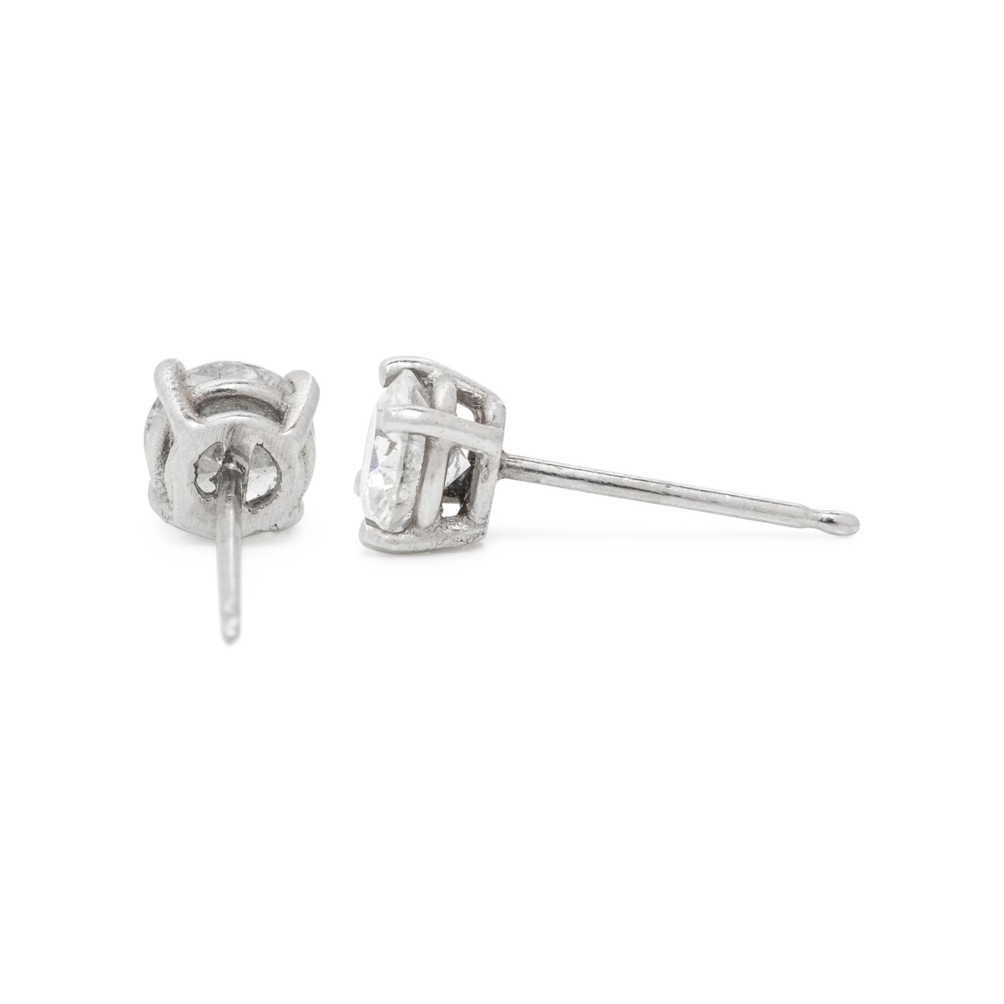 DIAMOND STUD EARRINGS