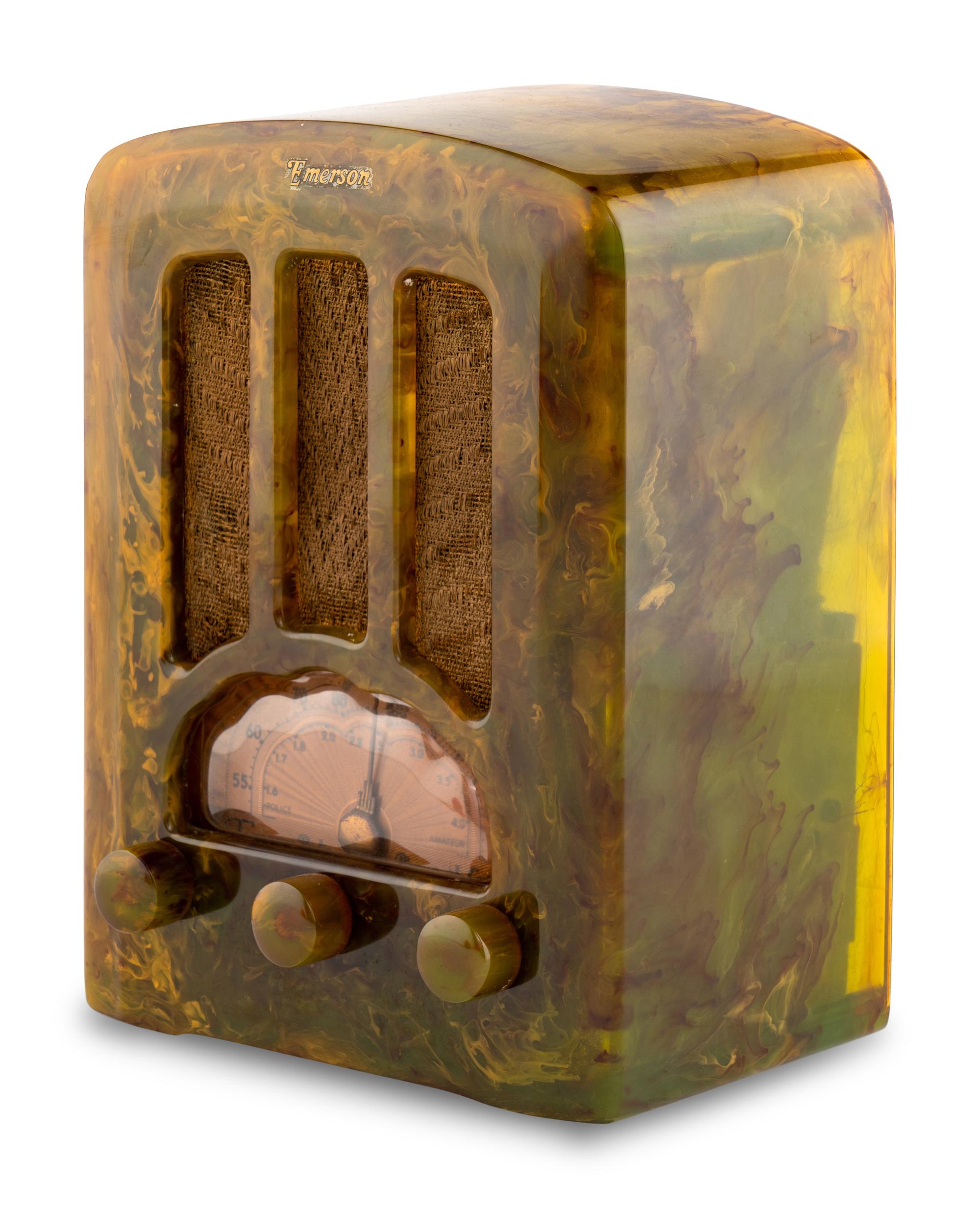 An Emerson AU190 Cathedral Radio