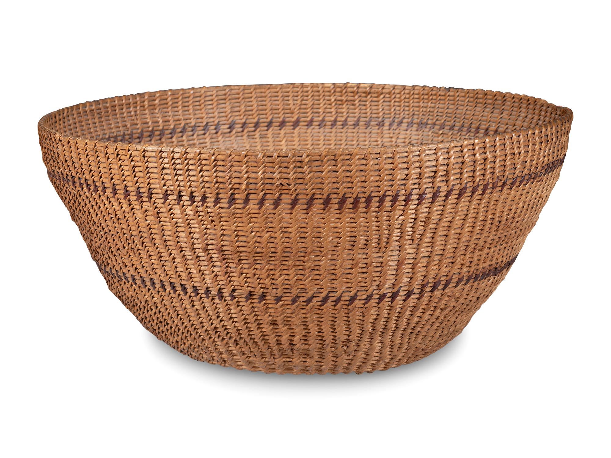Washo Gap Stitched Basket