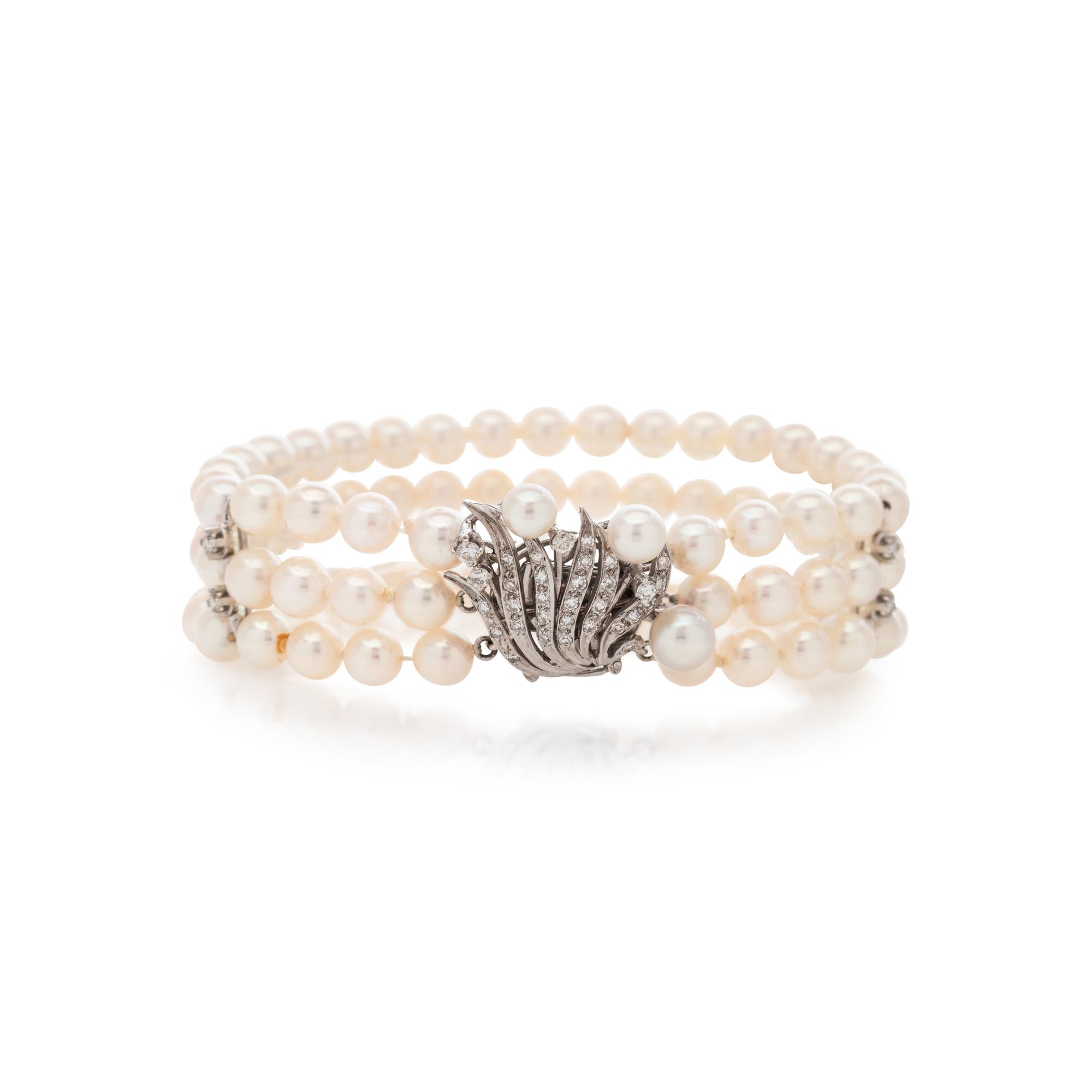 CULTURED PEARL AND DIAMOND BRACELET