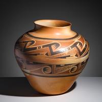 Rachel Namingha Nampeyo (Hopi-Tewa, 1903-1985) — Monumental Pottery Jar