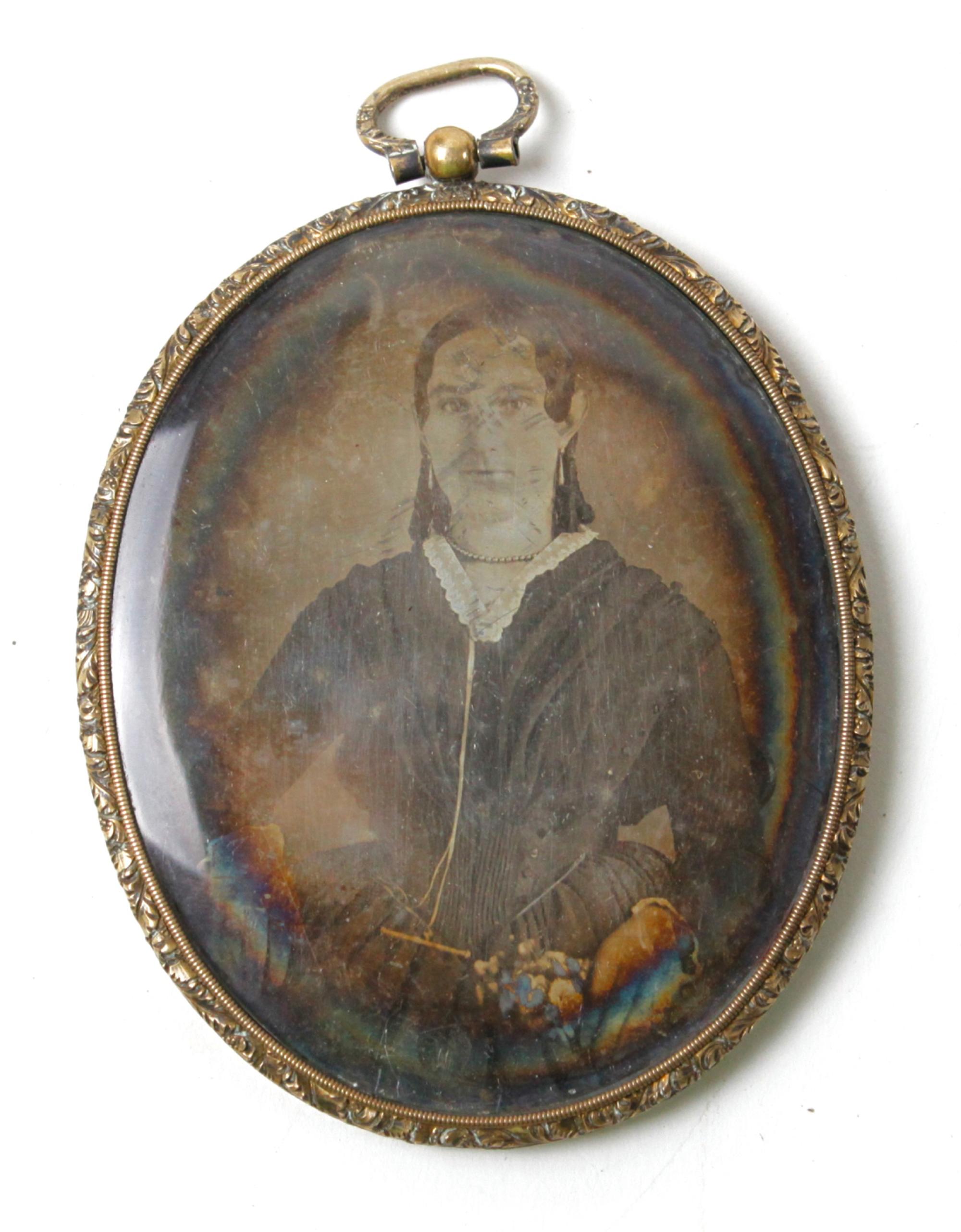 [Daguerreotypes] Pair of Daguerreian Lockets on Chain