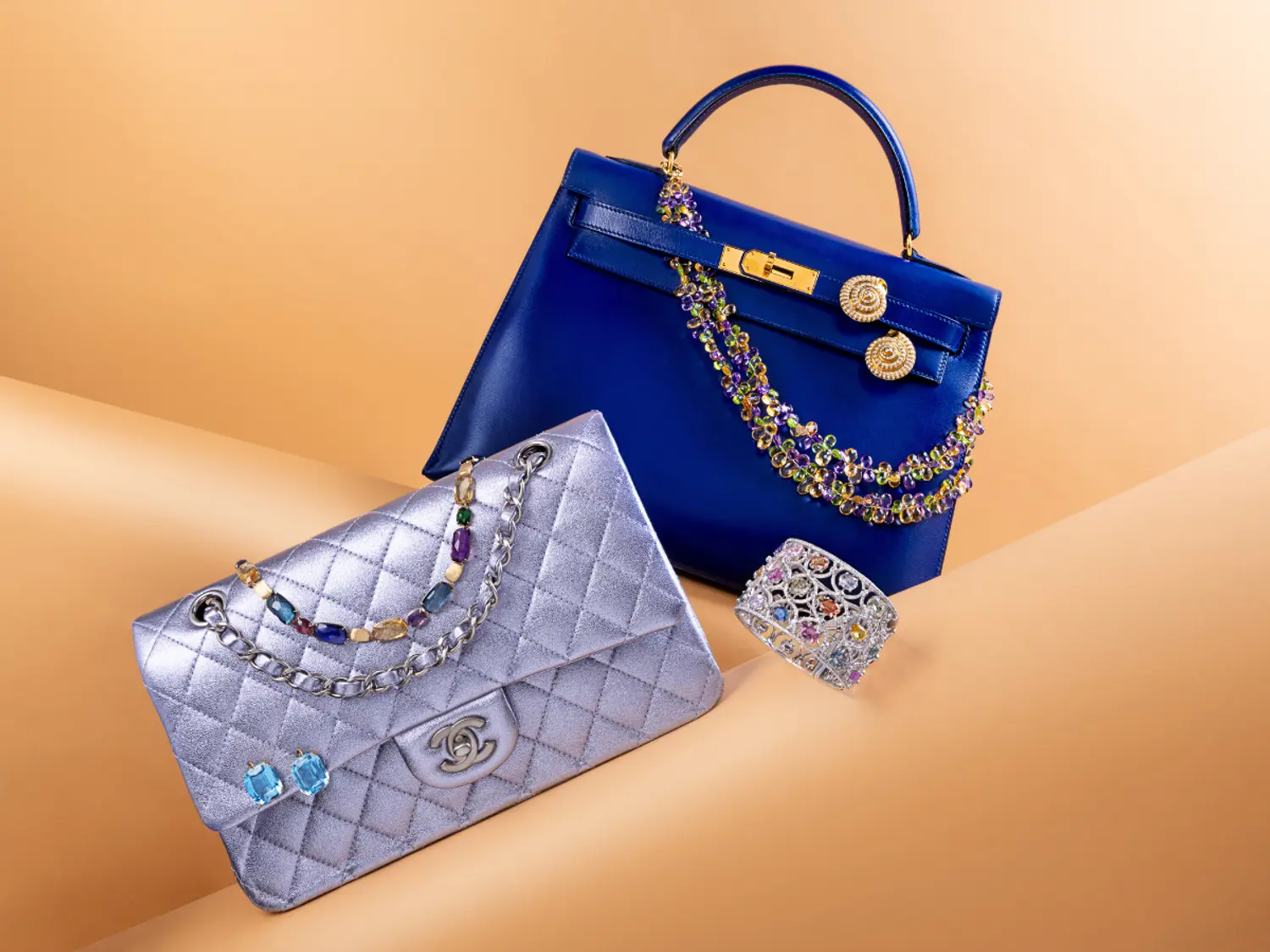 Live Auction: The Holiday Edit: Jewelry and Luxury Handbags | Freeman's