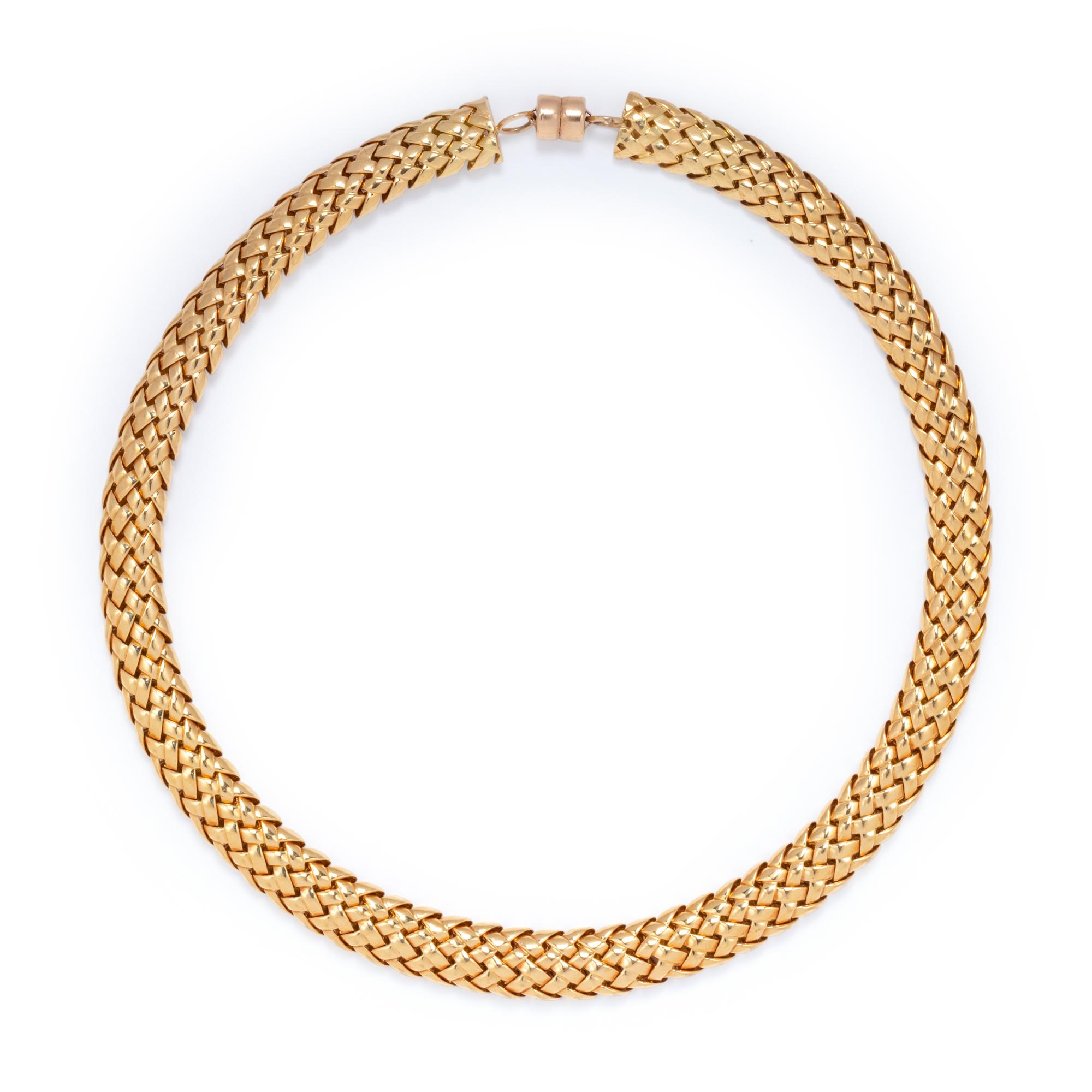 YELLOW GOLD NECKLACE