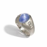 STAR SAPPHIRE AND DIAMOND RING