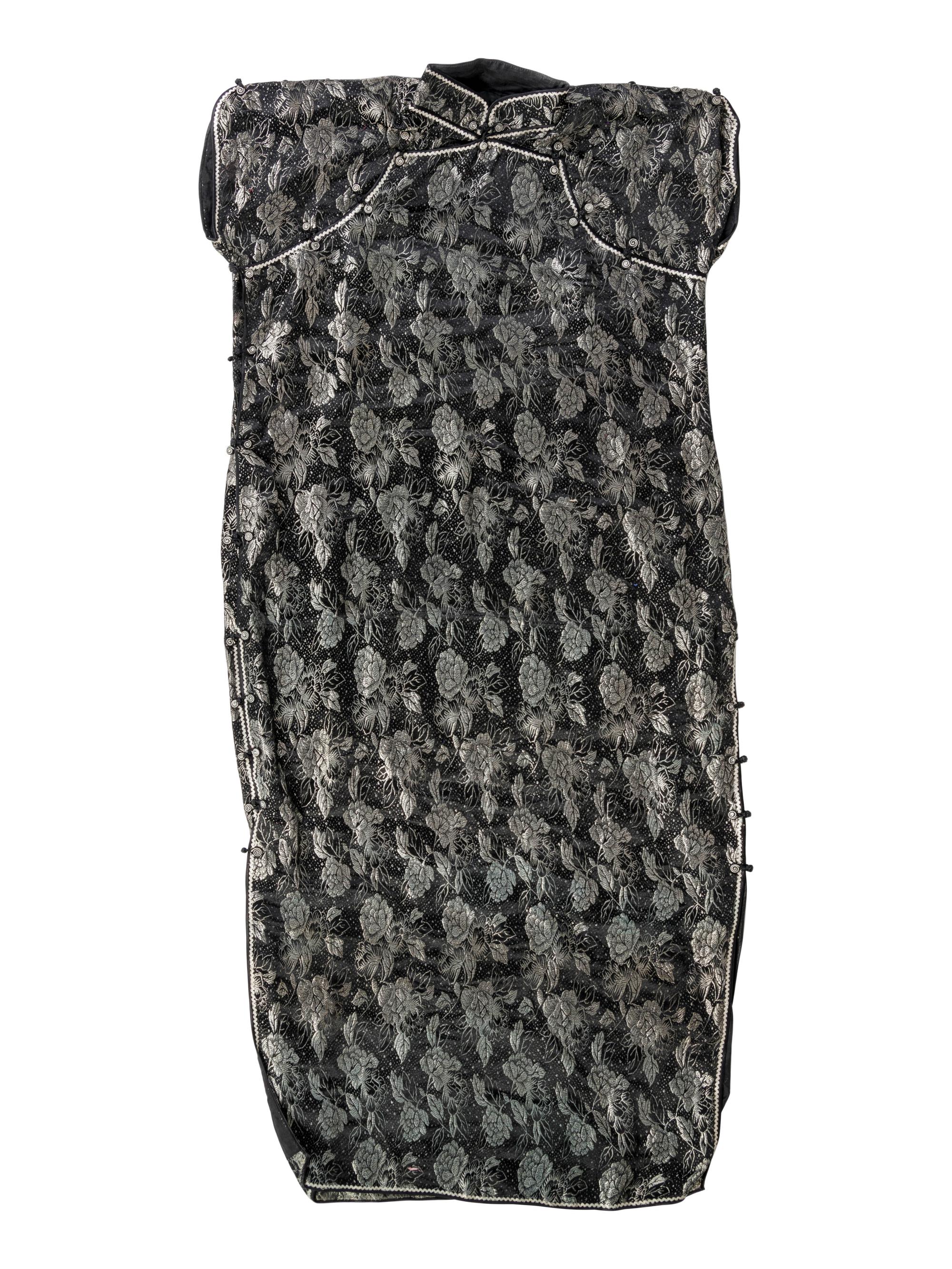 Four Chinese Black Ground Silk Lady's Cheongsams, Qipao