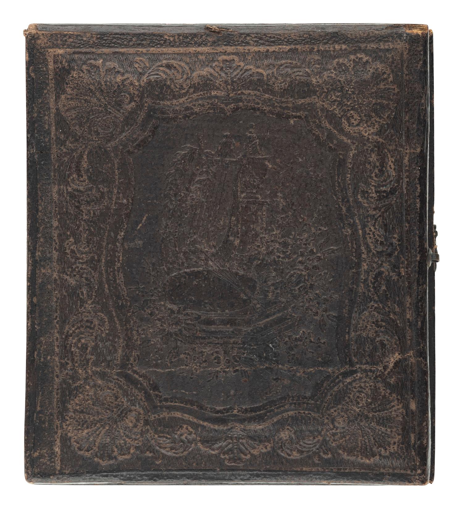 [CIVIL WAR]. A group of 2 tintypes of Union soldiers, incl. full plate and sixth plate portraits.