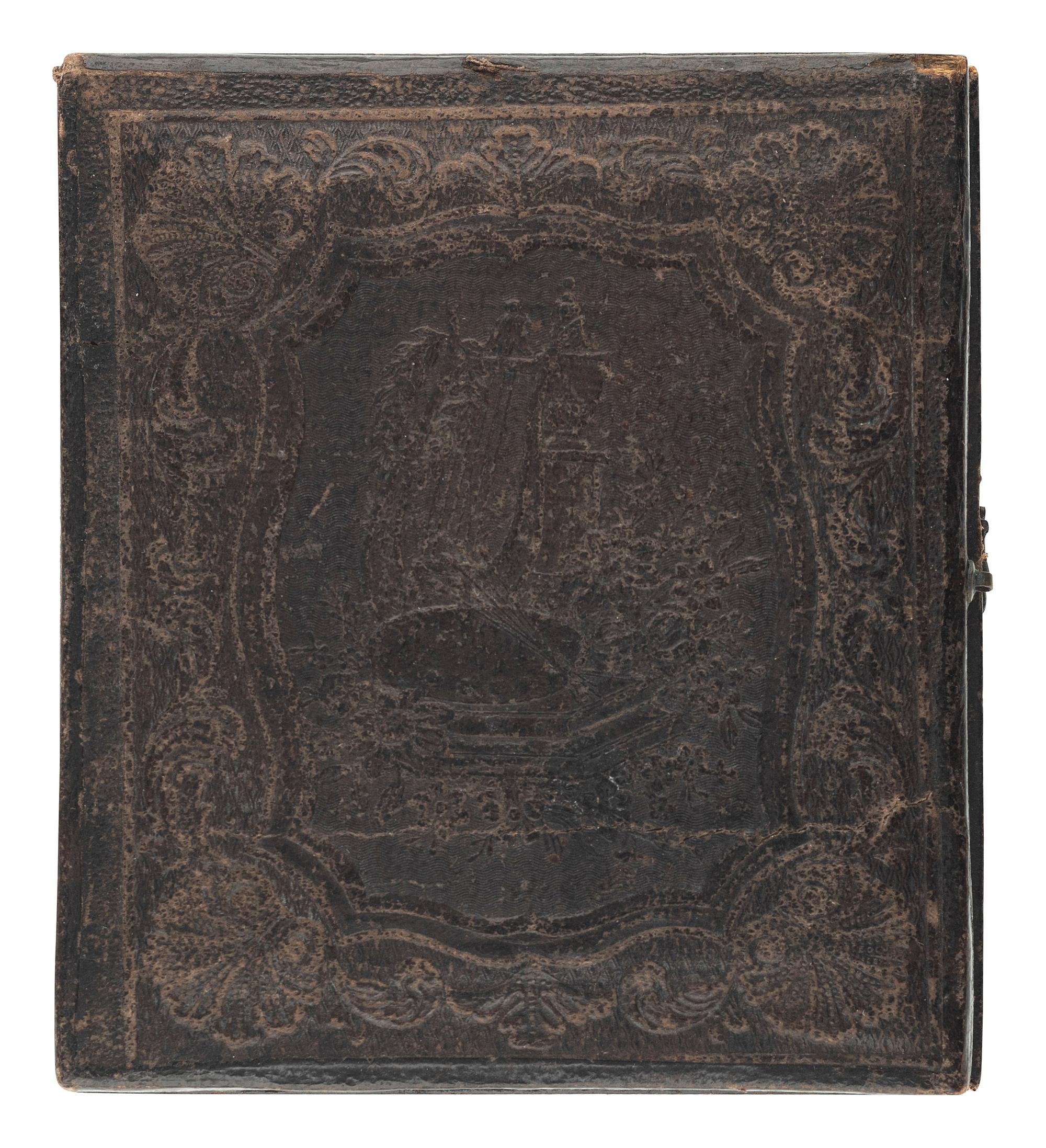[CIVIL WAR]. A group of 2 tintypes of Union soldiers, incl. full plate and sixth plate portraits.