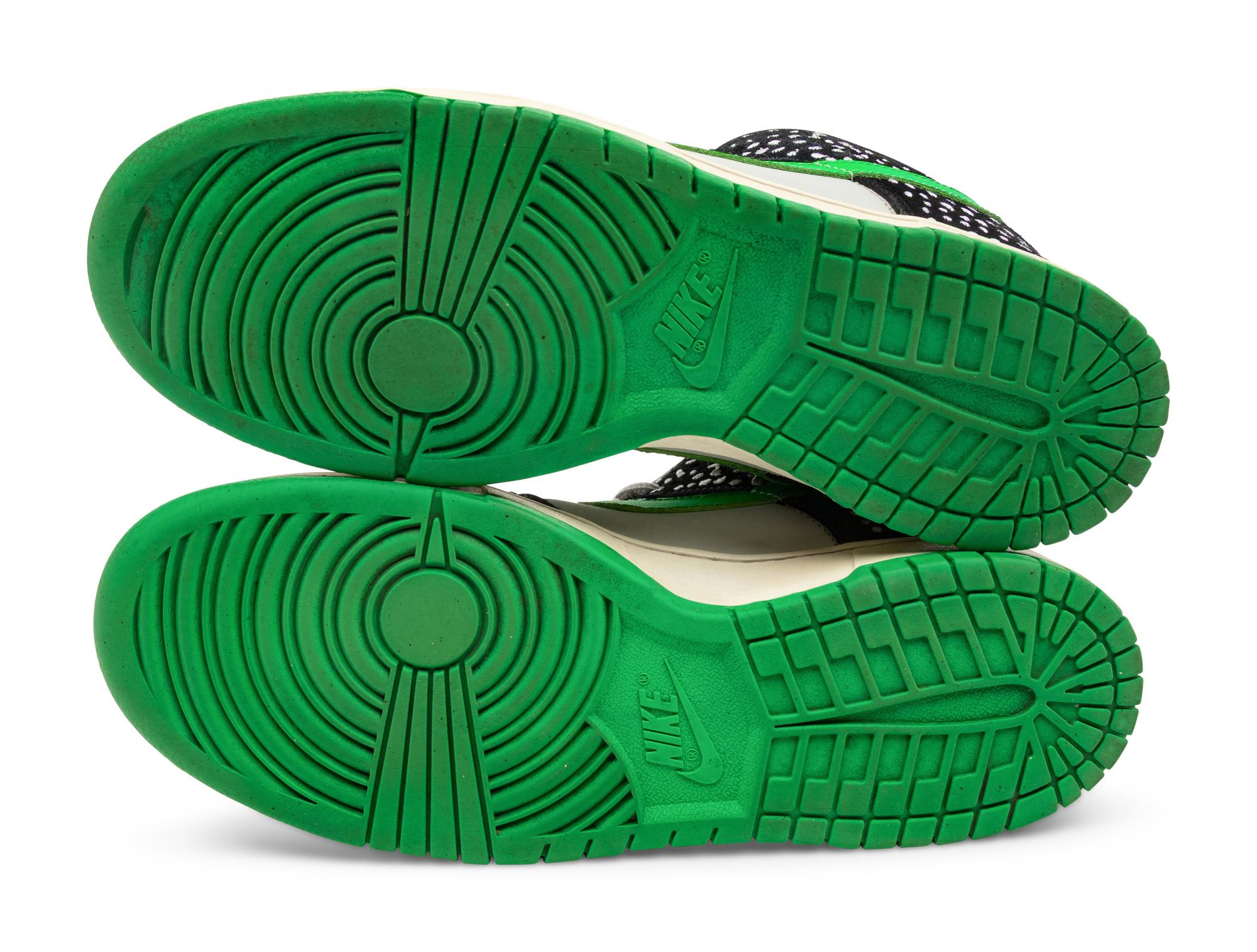 Dunk Low Premium SB Loon