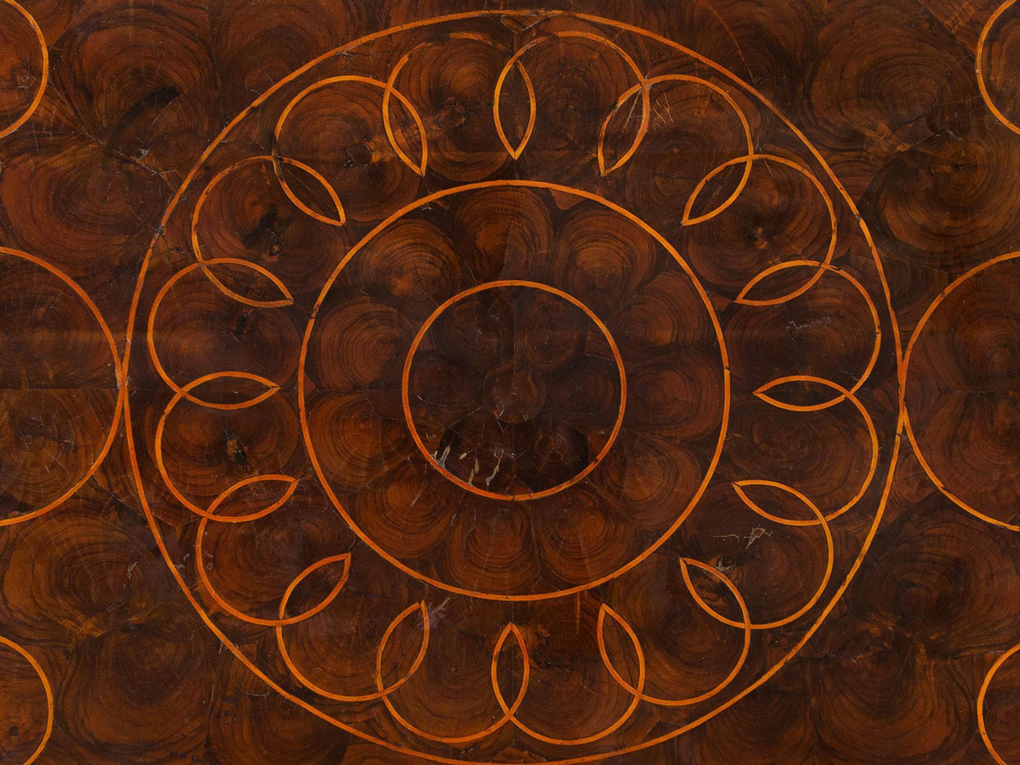 Fine Furniture, Decorative Arts & Silver