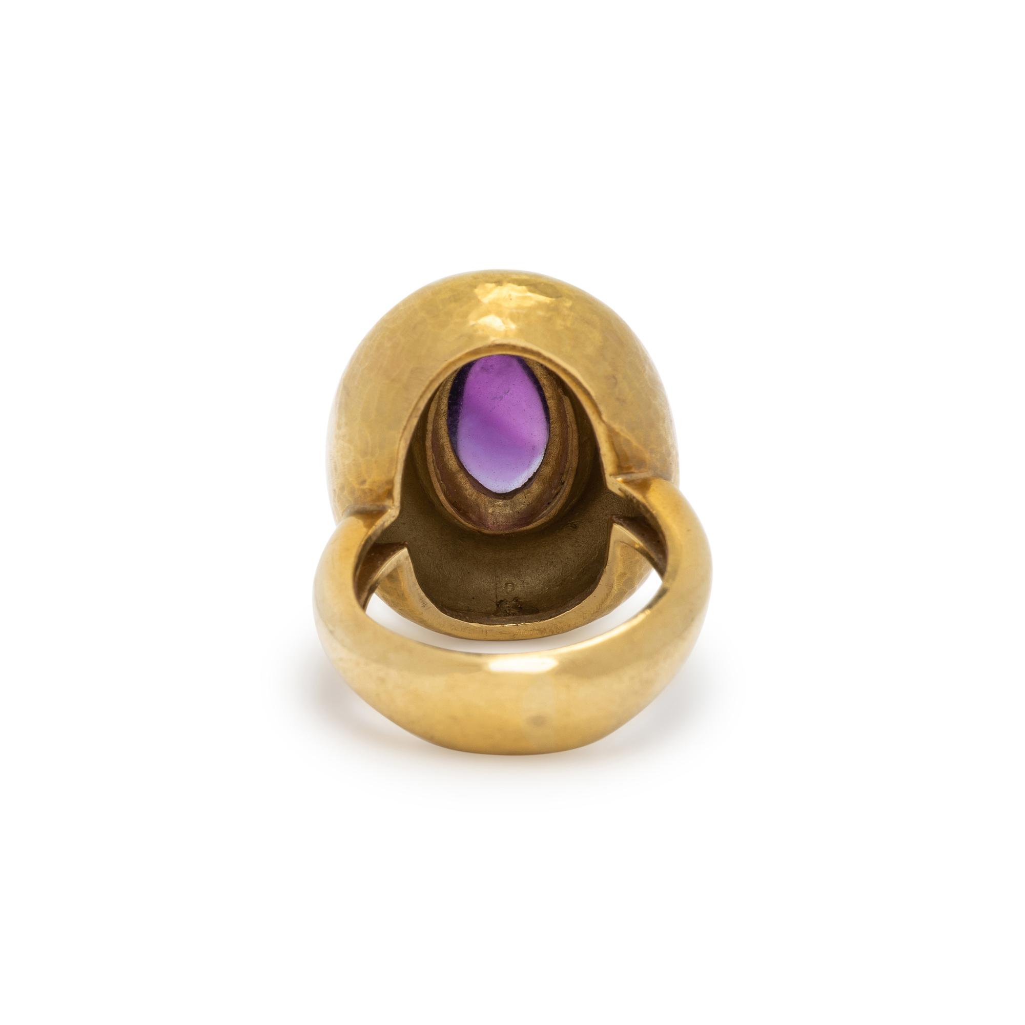 YELLOW GOLD AND AMETHYST RING