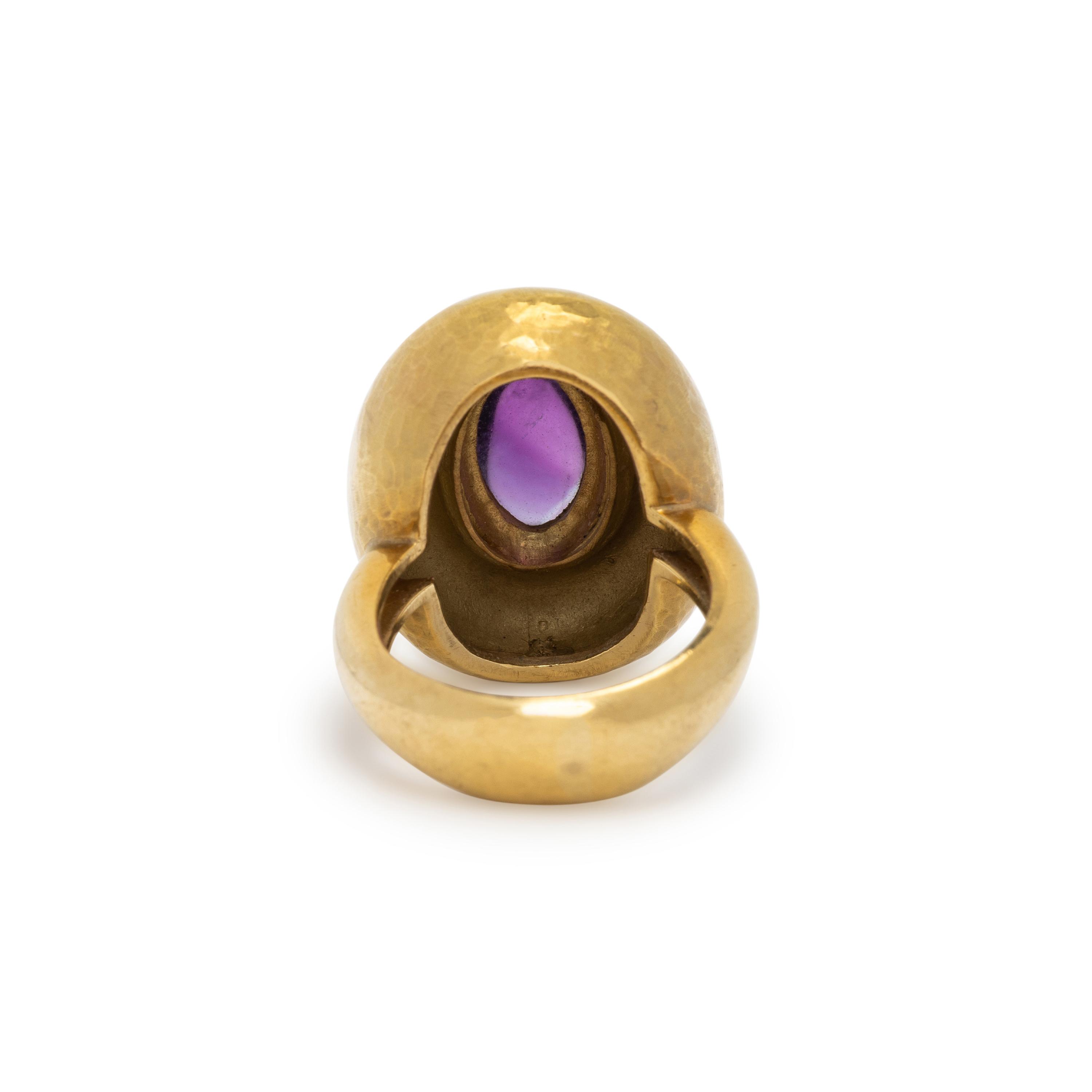 YELLOW GOLD AND AMETHYST RING