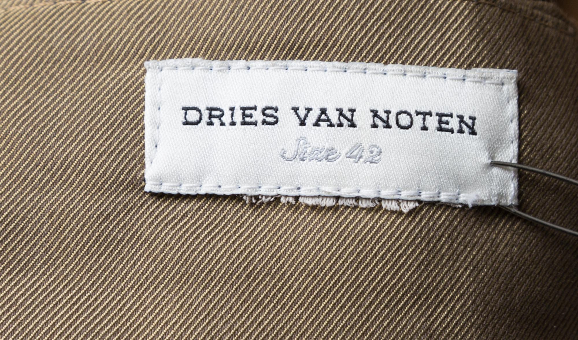 A Dries Van Noten Shirt and Short Ensemble, Blouse size 36, Short size 42.