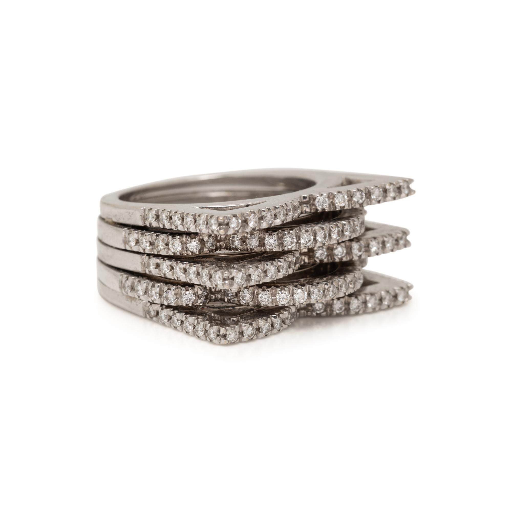 WHITE GOLD AND DIAMOND RING