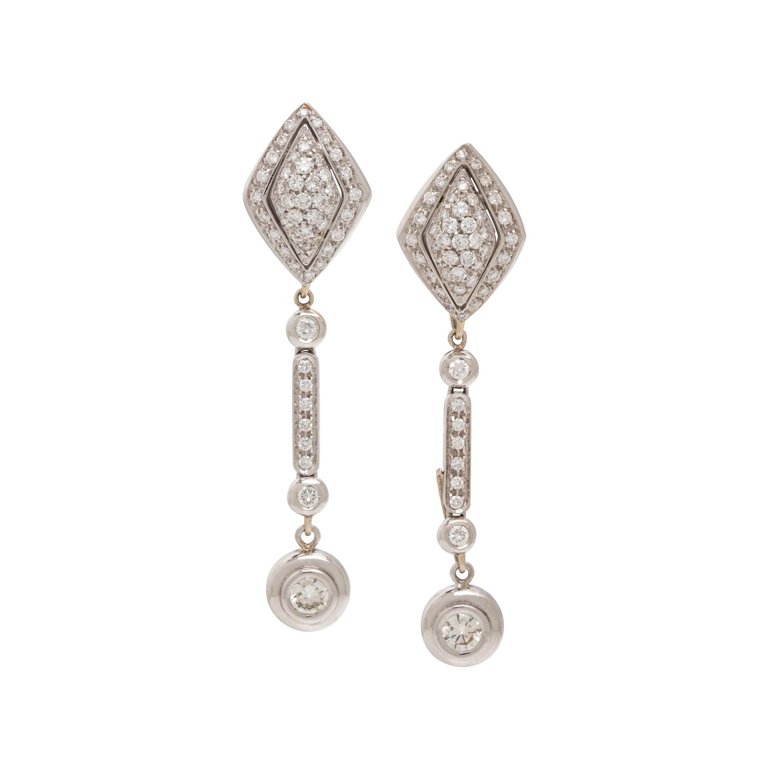 CONVERTIBLE WHITE GOLD AND DIAMOND EARRINGS