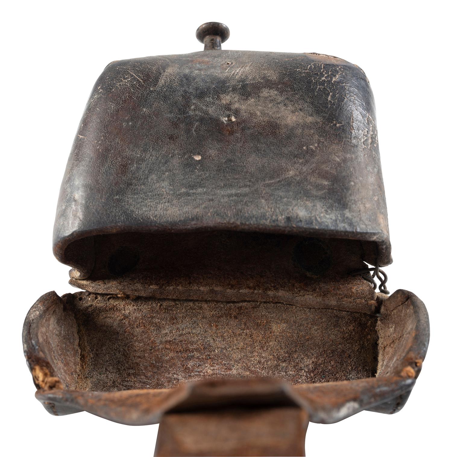[CIVIL WAR]. Percussion cap pouch, possibly Confederate.