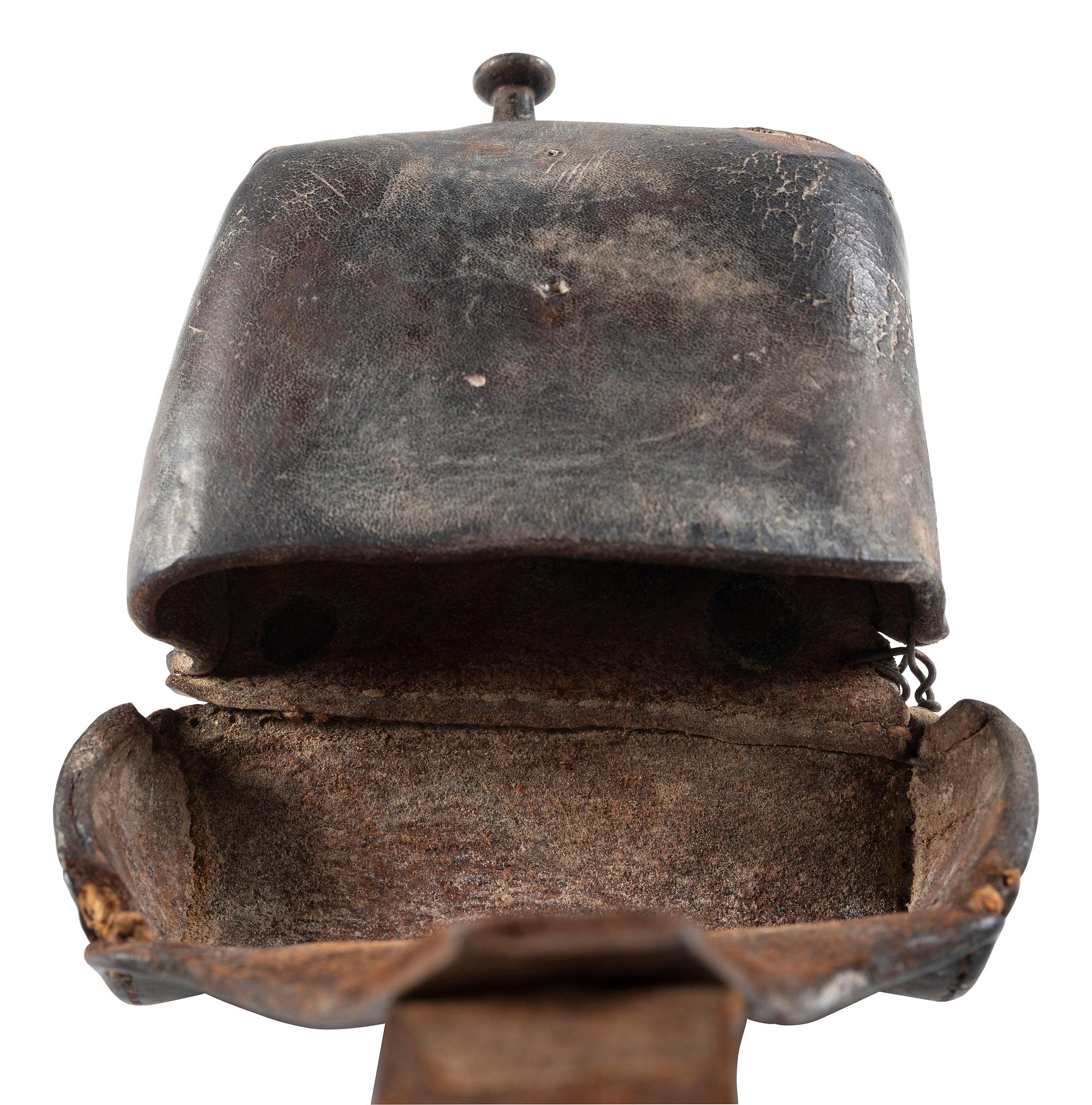 [CIVIL WAR]. Percussion cap pouch, possibly Confederate.