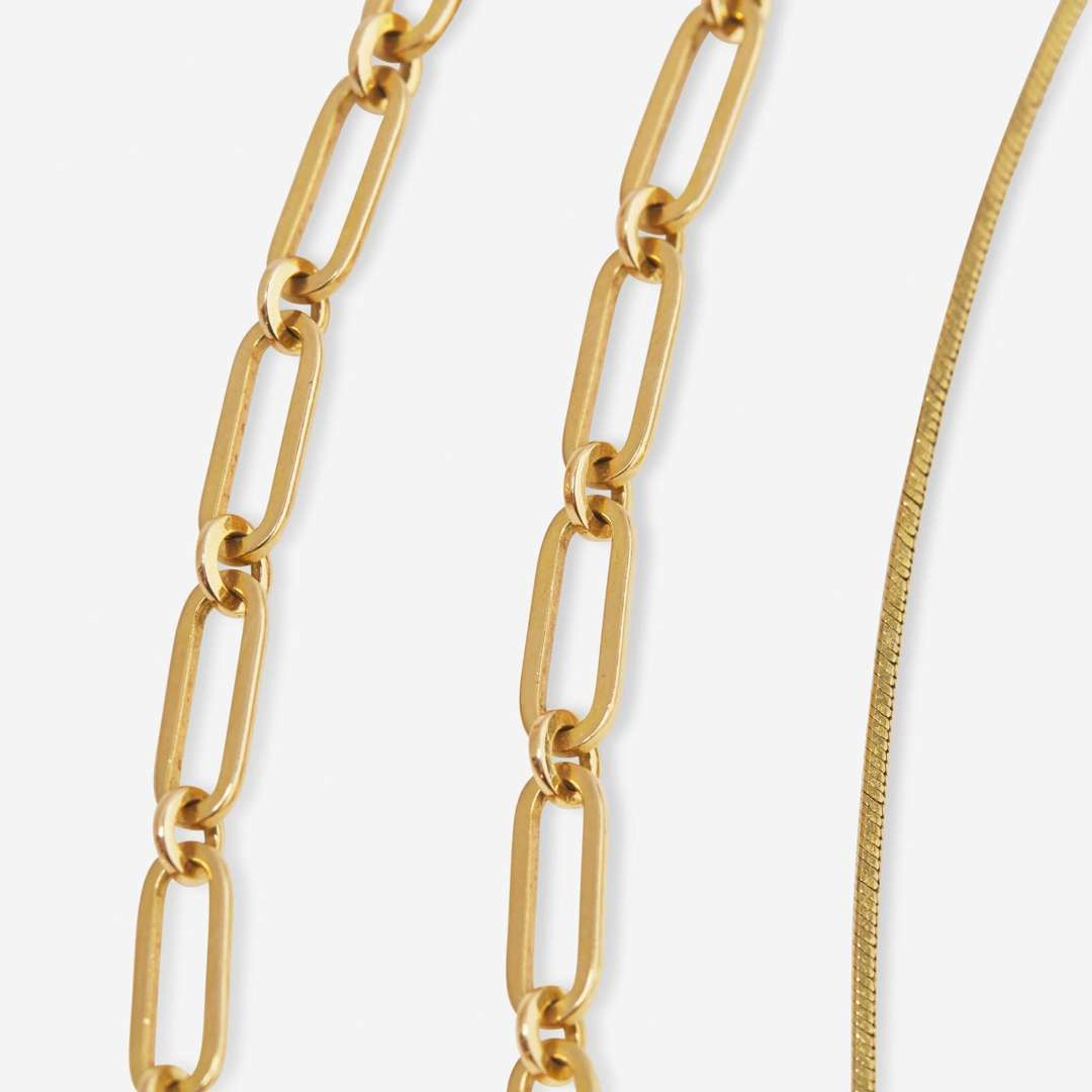 A Collection of Modern 14K Yellow Gold Jewelry